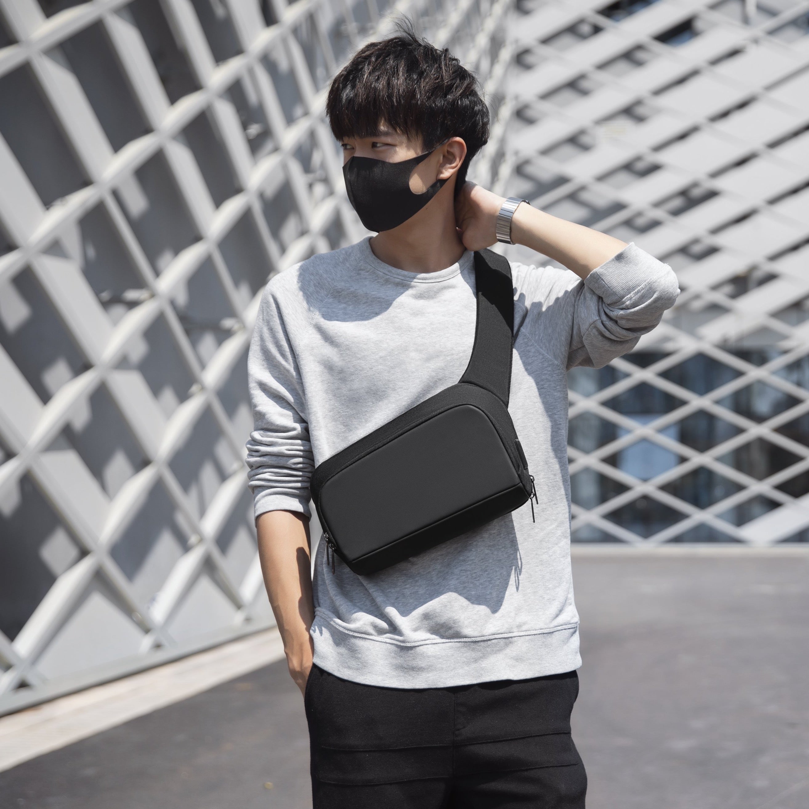 Solo Wireless Bluetooth Headphones - Noise Cancelling, 30H Playtime, Lightweight Over-Ear Headset for Travel, Workout, Gaming & Commuting