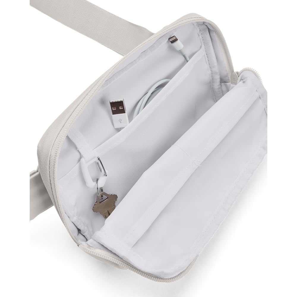 Under Armour Loudon Crossbody Waist Bag - Water-Resistant Sports Fanny Pack for Running, Hiking & Travel - Hands-Free Storage for Phone, Keys & Essentials