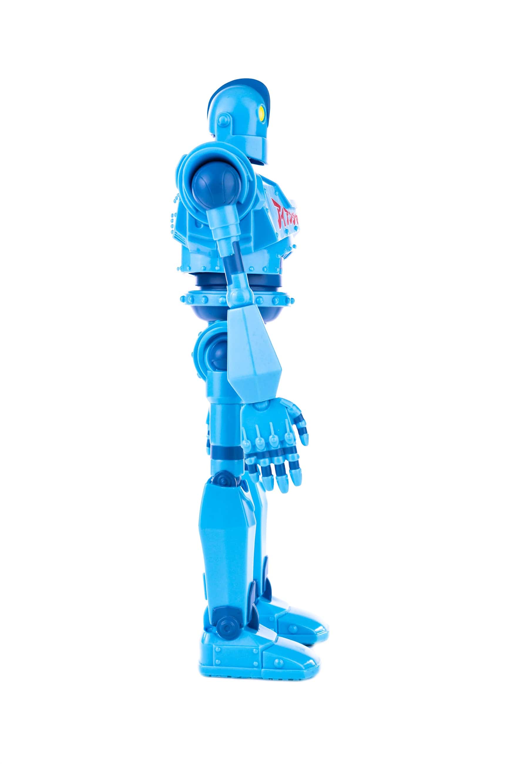 Iron Giant Soft Vinyl Figure - Limited Edition Designer Con Variant (Artist Proof) | Collectible Movie Memorabilia for Home Display & Pop Culture Enthusiasts