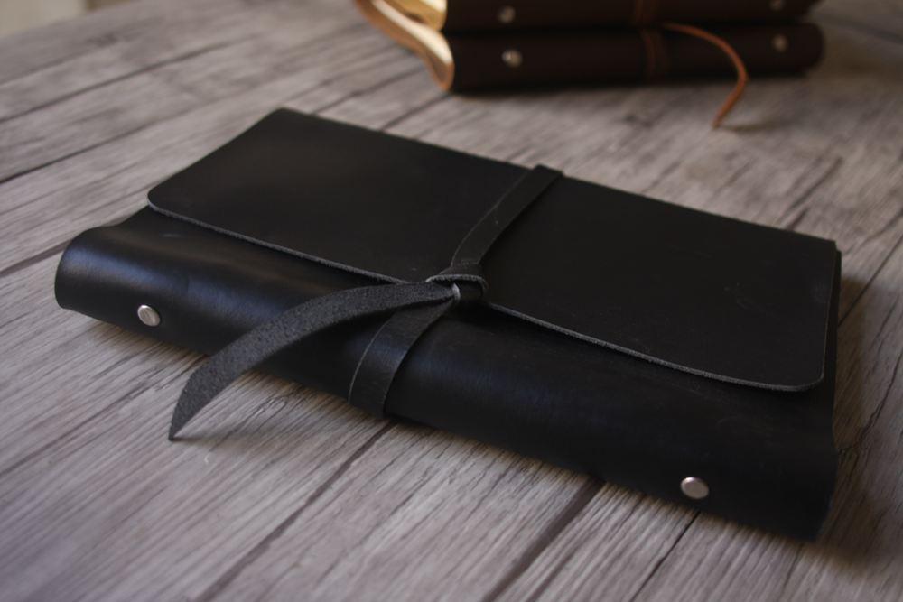 Premium Refillable Black Leather Notebook Journal - Elegant Writing Diary for Business, Travel & Personal Use - Perfect Gift for Professionals & Students