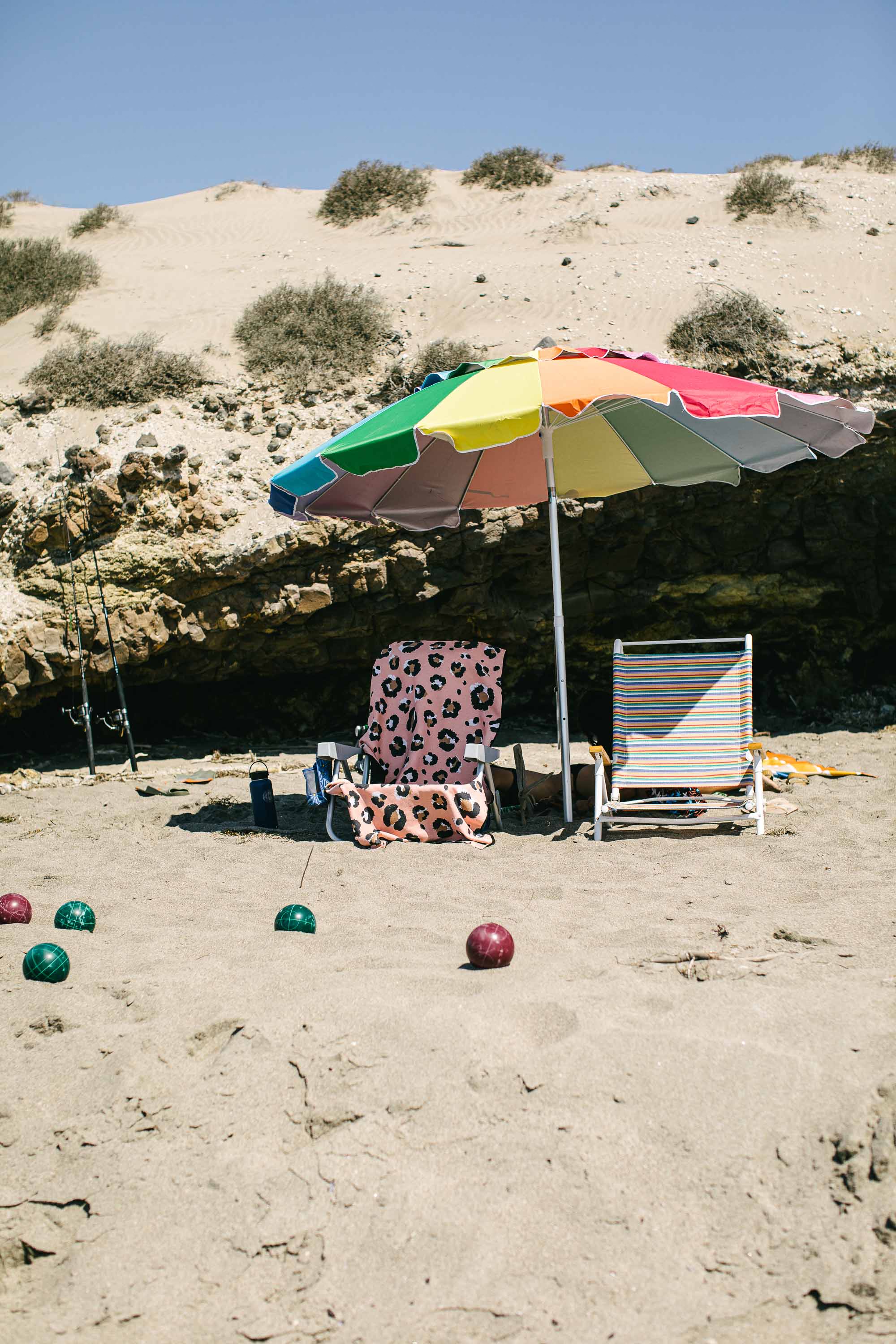 Nomadix Original Quick-Dry Travel Towel - Leopard Pink Print | Lightweight & Compact for Beach, Yoga, Gym & Outdoor Adventures