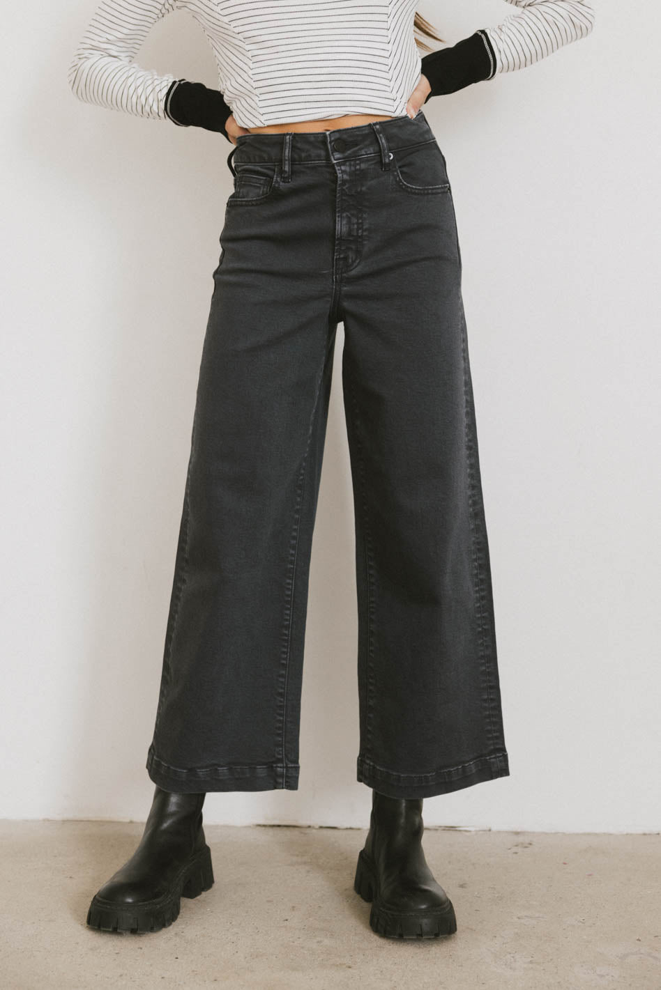 Atzi Women's High Waisted Wide Leg Jeans - Stretch Denim Pants for Casual & Office Wear - FINAL SALE