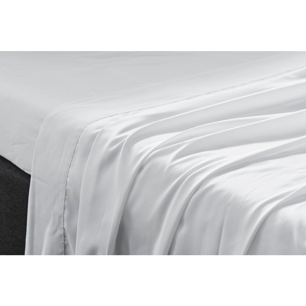 100% Natural Bamboo Bed Sheet Set - Queen Size White Soft Breathable Sheets - Luxury Eco-Friendly Bedding for Hot Sleepers & Sensitive Skin - Perfect for Master Bedroom, Guest Room & Vacation Homes