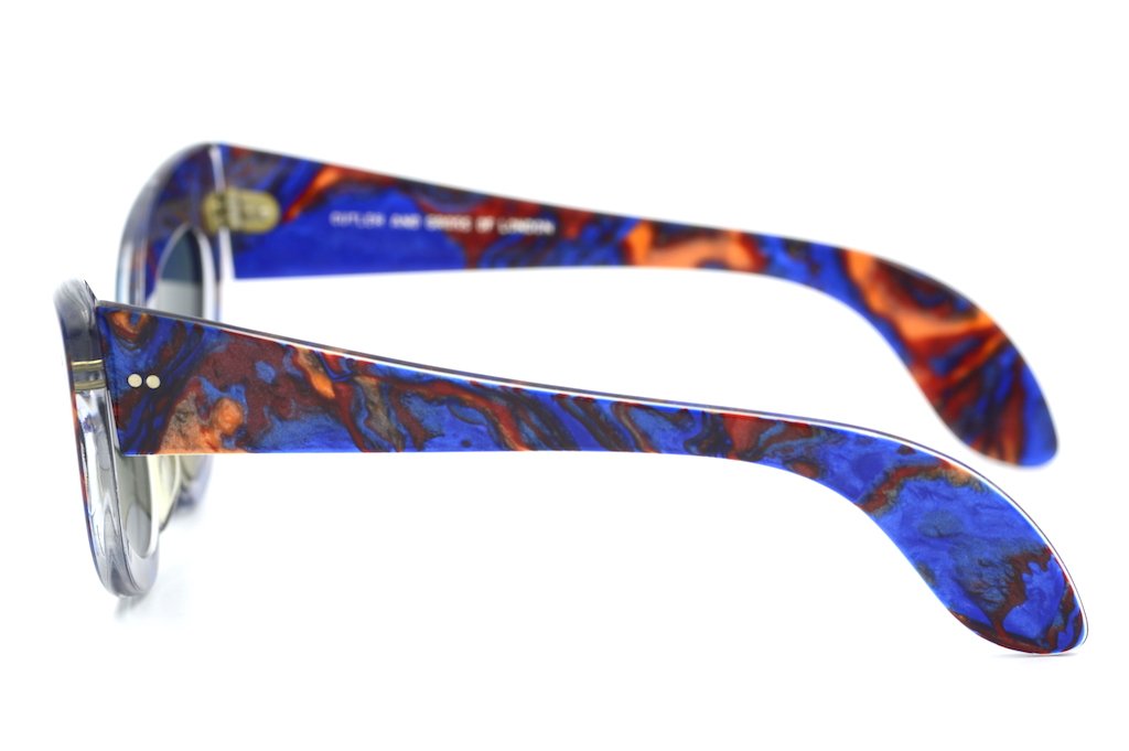Cutler and Gross 0207 Sunglasses - Classic Aviator Style with UV Protection & Polarized Lenses for Men & Women | Perfect for Driving, Travel & Outdoor Activities