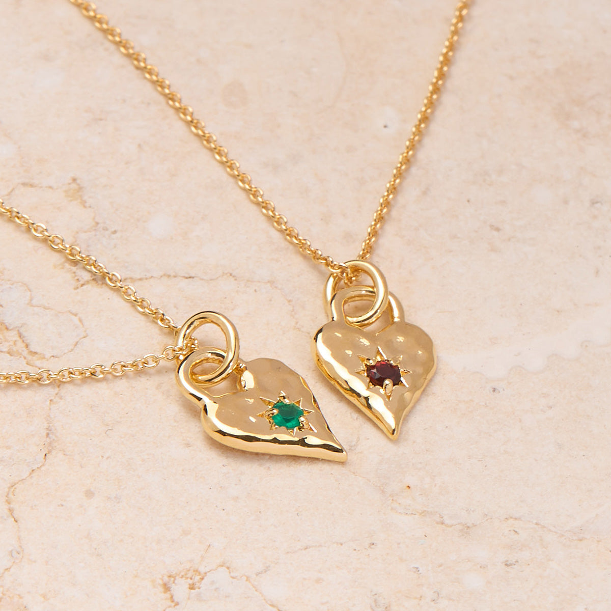 Elegant Green Onyx Heart Necklace in Gold - Perfect for Valentine's Day Gifts & Romantic Occasions