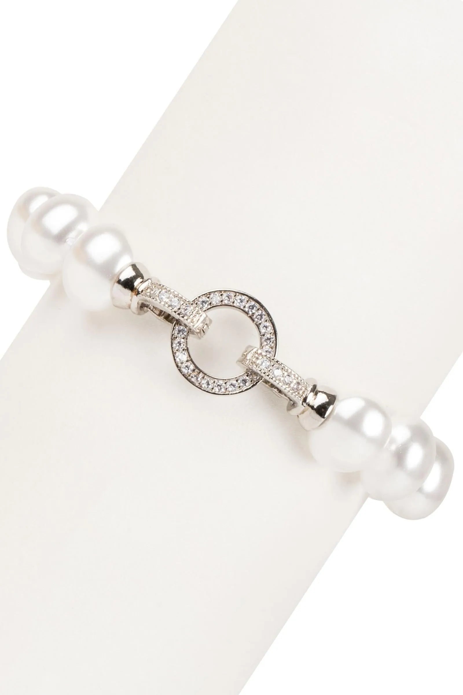 Paramount Pearl Bracelet for Women - Elegant & Timeless Jewelry Gift for Birthday, Anniversary & Special Occasions | Perfect for Weddings, Parties & Everyday Wear