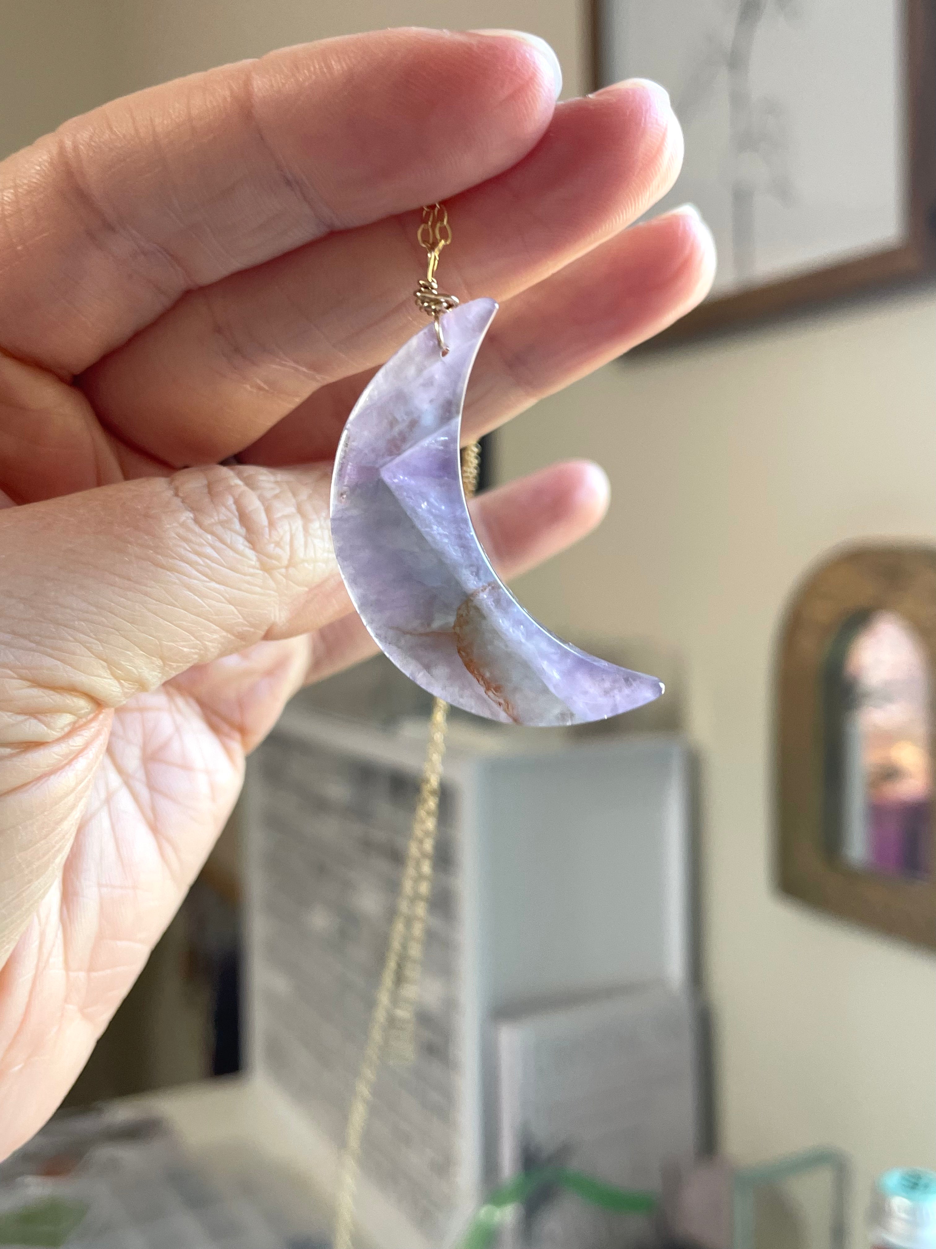 Fluorite Moon Necklace for Women – Healing Crystal Jewelry for Energy Balance & Spiritual Protection | Perfect for Meditation, Yoga & Everyday Wear
