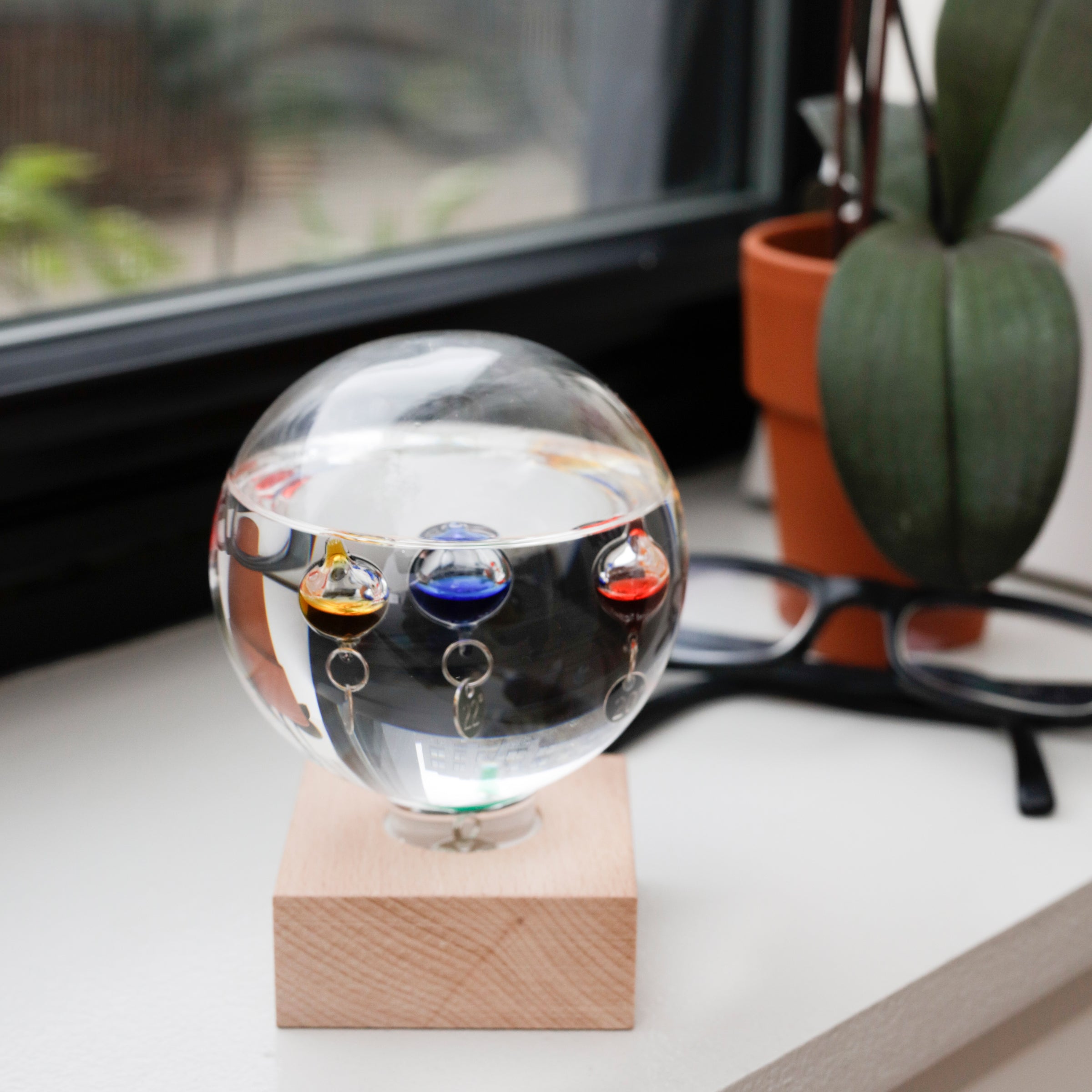 Galileo Thermometer - Classic Glass Weather Instrument for Indoor & Outdoor Temperature Measurement | Perfect for Home, Office, and Garden Decor