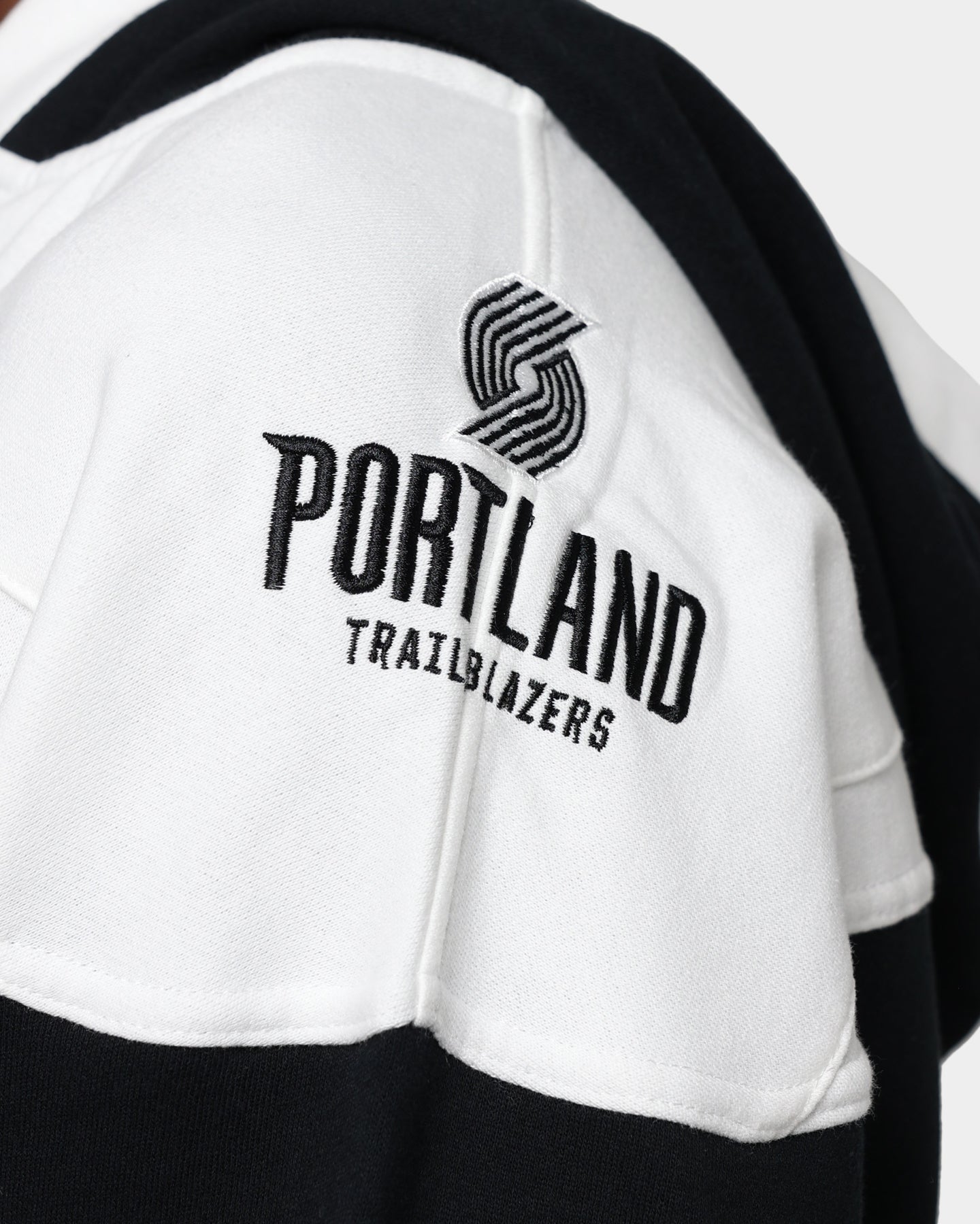 47 Brand Portland Trail Blazers Superior Lacer Hoodie - Men's NBA Basketball Pullover Sweatshirt (Jet Black) - Perfect for Game Day, Casual Wear & Fan Apparel