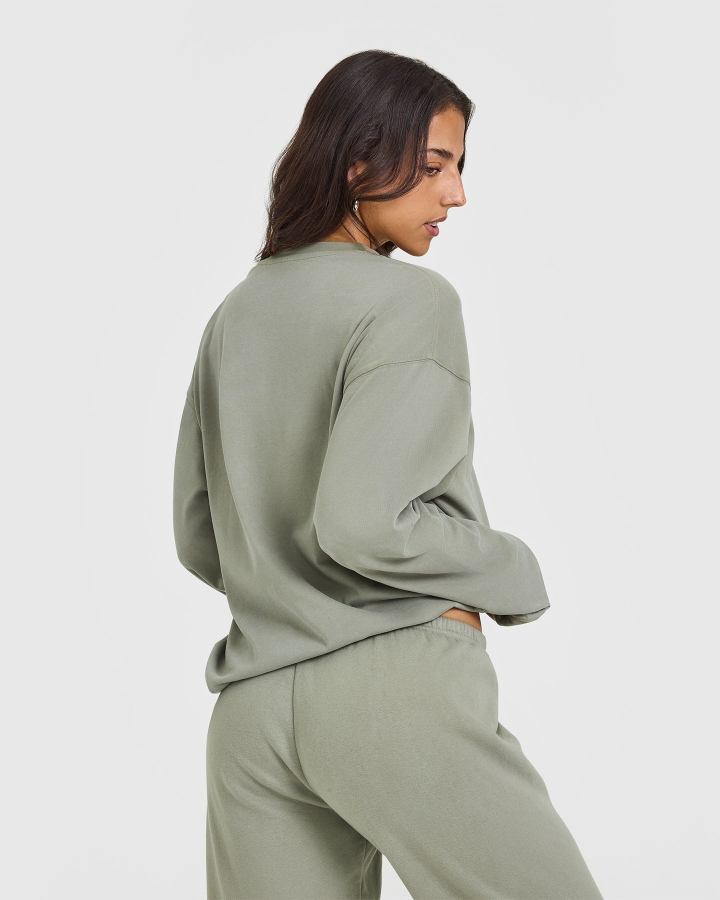 Oversized Washed Long Sleeve T-Shirt for Women - Soft Sage Green Top - Casual Loungewear & Streetwear Outfit
