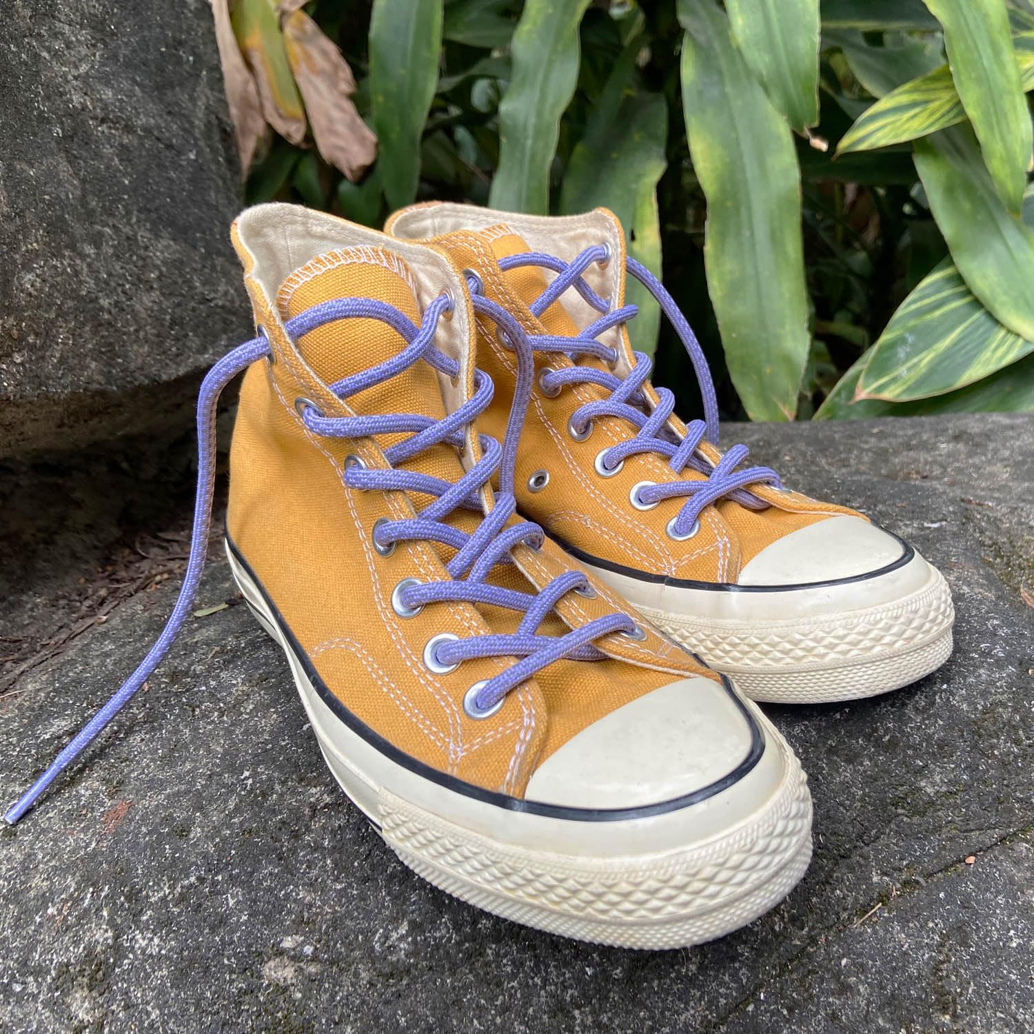 Reflective Round Shoe Laces for Sneakers - High Visibility Running & Walking Shoelaces for Night Safety (2 Pairs) - Perfect for Jogging, Hiking, and Outdoor Activities
