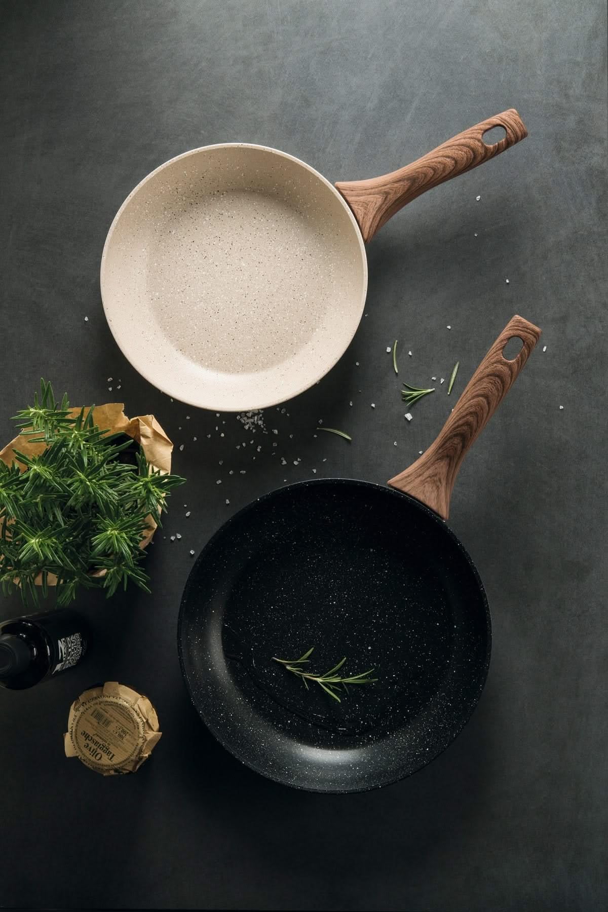 Sambonet Rock'n'Rose Round Multi-Purpose Pot - Premium Stainless Steel Cookware for Soups, Stews & Pasta - Ideal for Home Cooking & Professional Kitchens