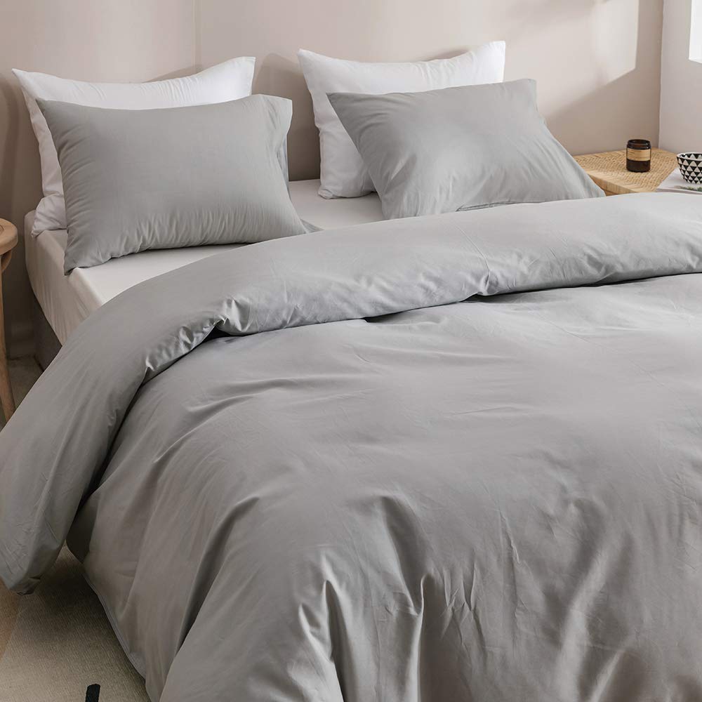 CLOTHKNOW Grey King Size Comforter Set - 3 Piece Soft Silver Bedding Set with 2 Pillowcases | Ultra Soft Microfiber Comforter for Bedroom, Guest Room & Hotel Use