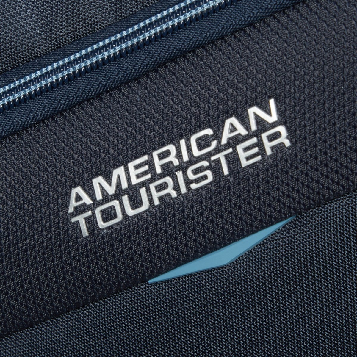 American Tourister Summerride Duffle Bag - Lightweight Travel Duffel for Gym, Weekend Trips & Sports Gear | Perfect Carry-On for Air Travel & Beach Getaways