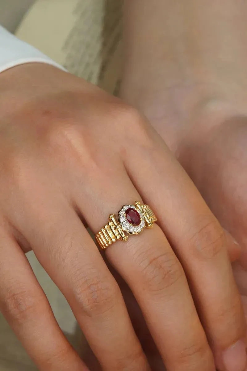 18K Yellow Gold Vintage Diamond & Natural Ruby Ring for Women - Luxury Wedding Jewelry, Anniversary Gift, Engagement Ring, Bridal Party Accessory
