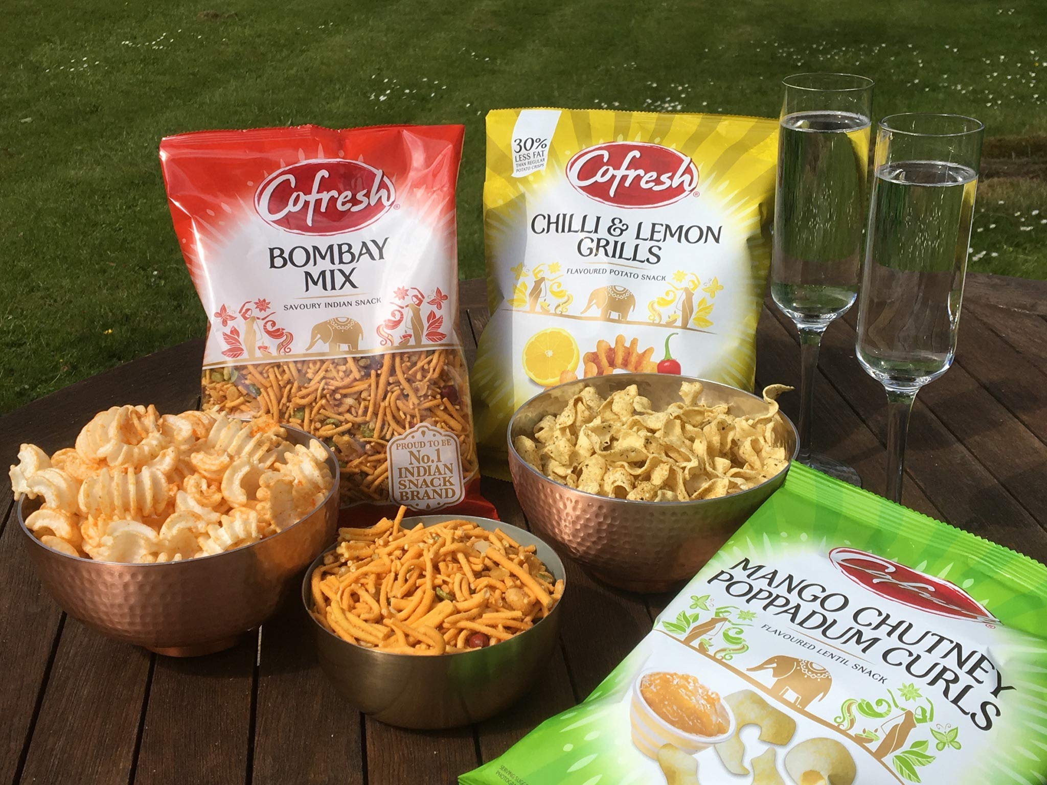 Crunchy Bombay Mix Snacks - Indian Rice Sticks with Noodles, Peas, Peanuts & Lentils | Vegetarian Savory Snack | 11oz Pack | Perfect for Parties, Movie Nights & On-the-Go Snacking | Authentic Taste of India | CoFresh Brand