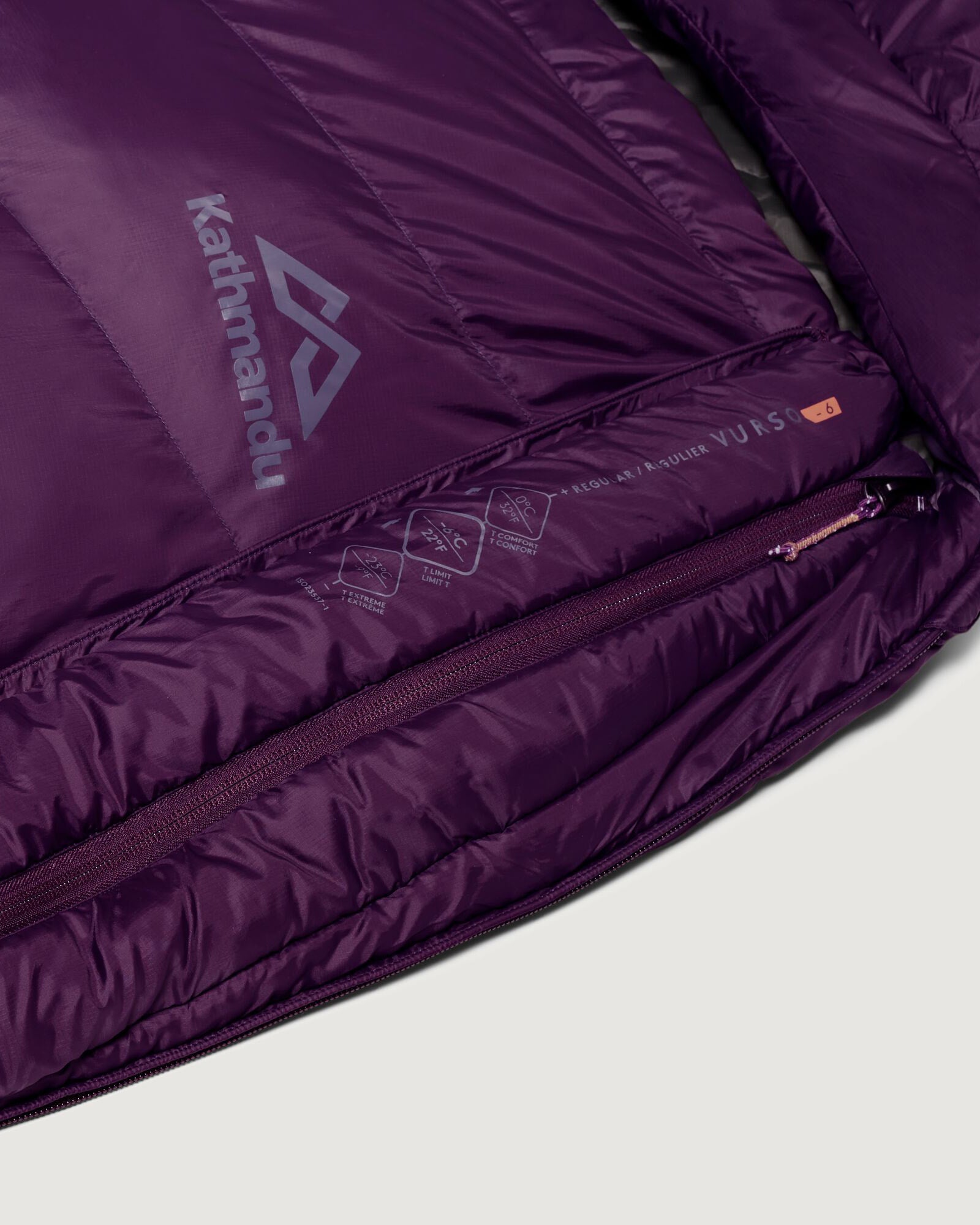 Vurso 6°C Lightweight Compact Sleeping Bag for Camping, Hiking & Backpacking - Regular Size, Jam/Red Earth - Perfect for Outdoor Adventures & Travel