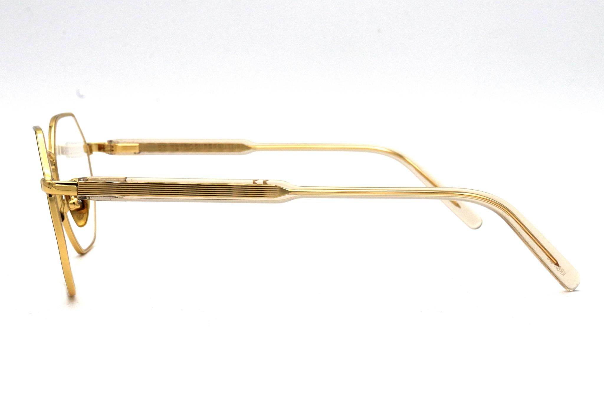 Numero 62 Kr8 P9 0 - Premium Quality Product for Home & Office Use | Ideal for Daily Essentials and Workspace Organization