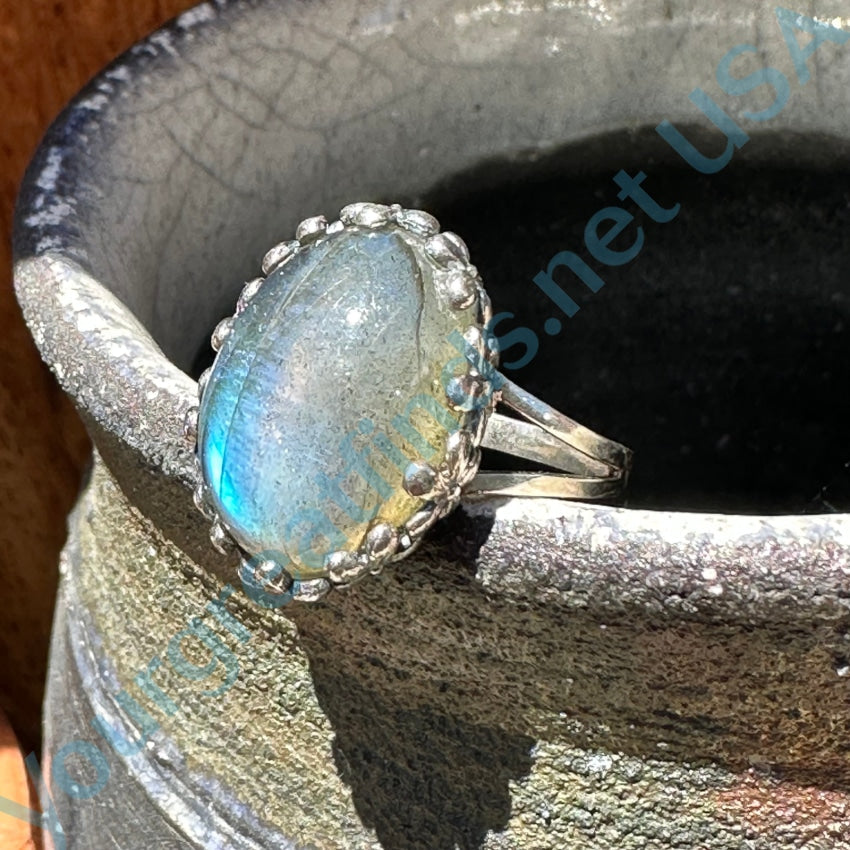 Vintage Cat’s Eye Rainbow Moonstone Sterling Silver Ring - Size 8.5 - Elegant Boho Jewelry for Women - Perfect for Weddings, Parties & Everyday Wear