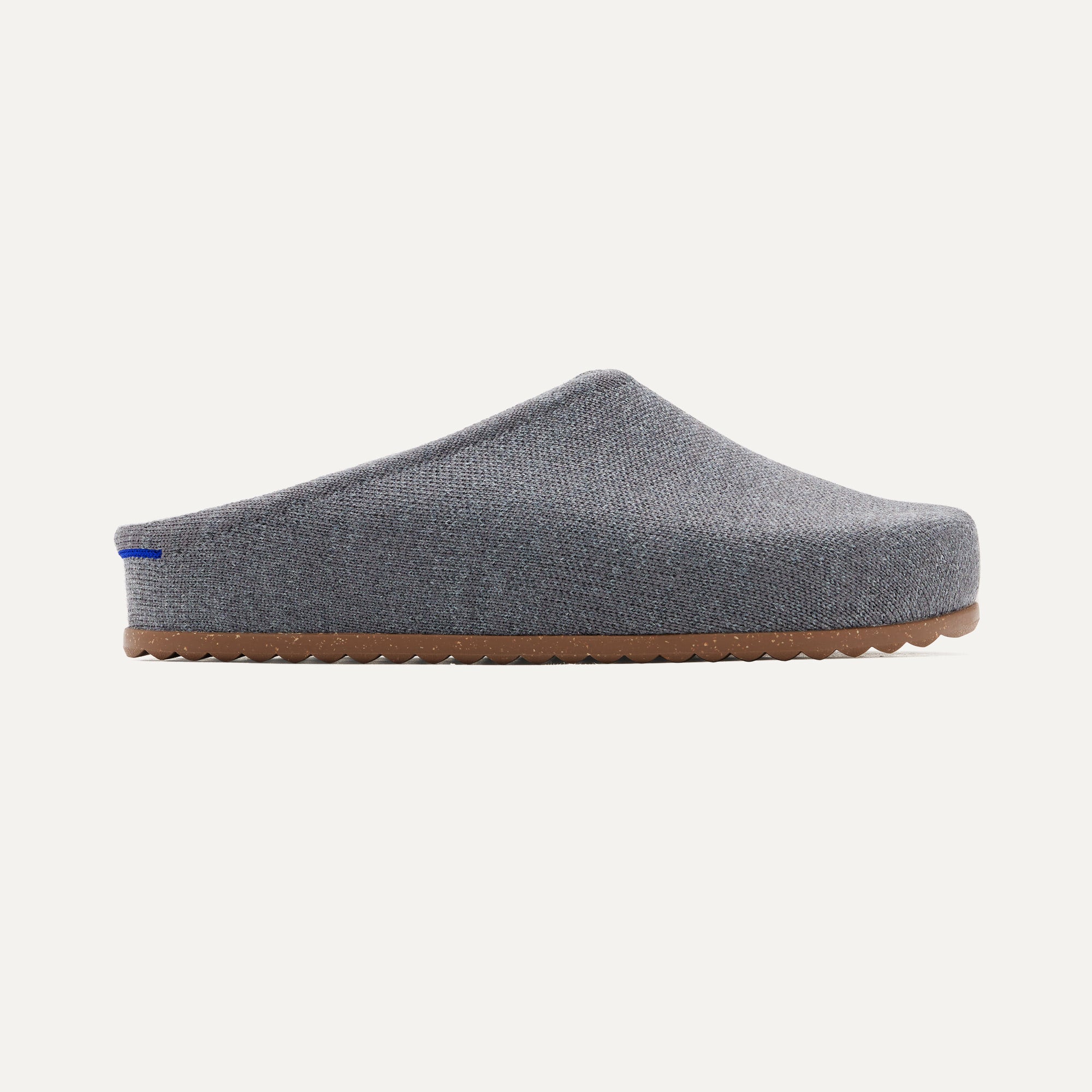 Comfortable Casual Clogs for Women & Men - Slip-Resistant Mountain Grey Outdoor Shoes for Walking, Gardening & Relaxing at Home