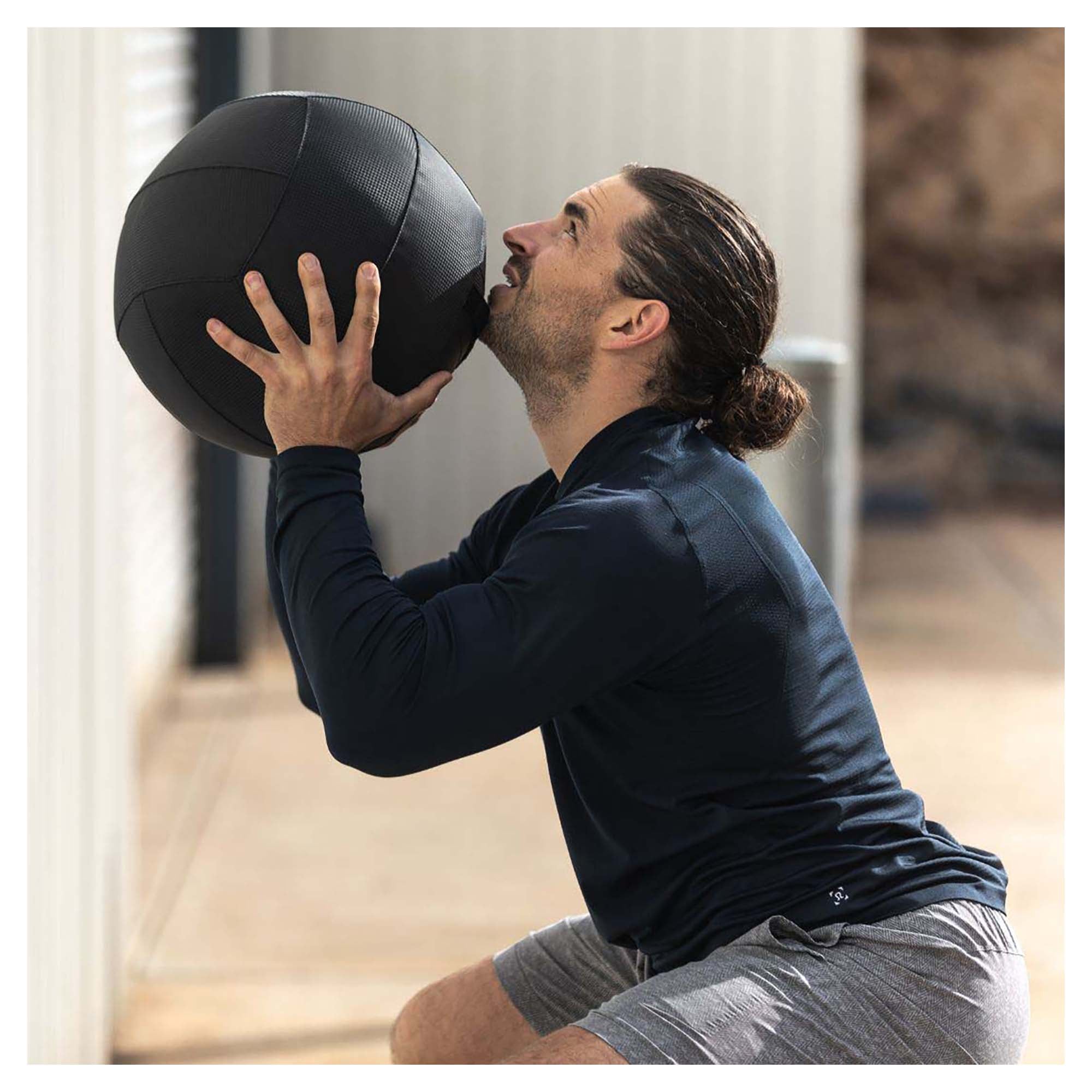 10Kg Wall Ball for CrossFit, Strength Training & Home Gym Workouts - Durable Medicine Ball for Slam, Squat & Core Exercises - Perfect for Fitness Enthusiasts & Athletes