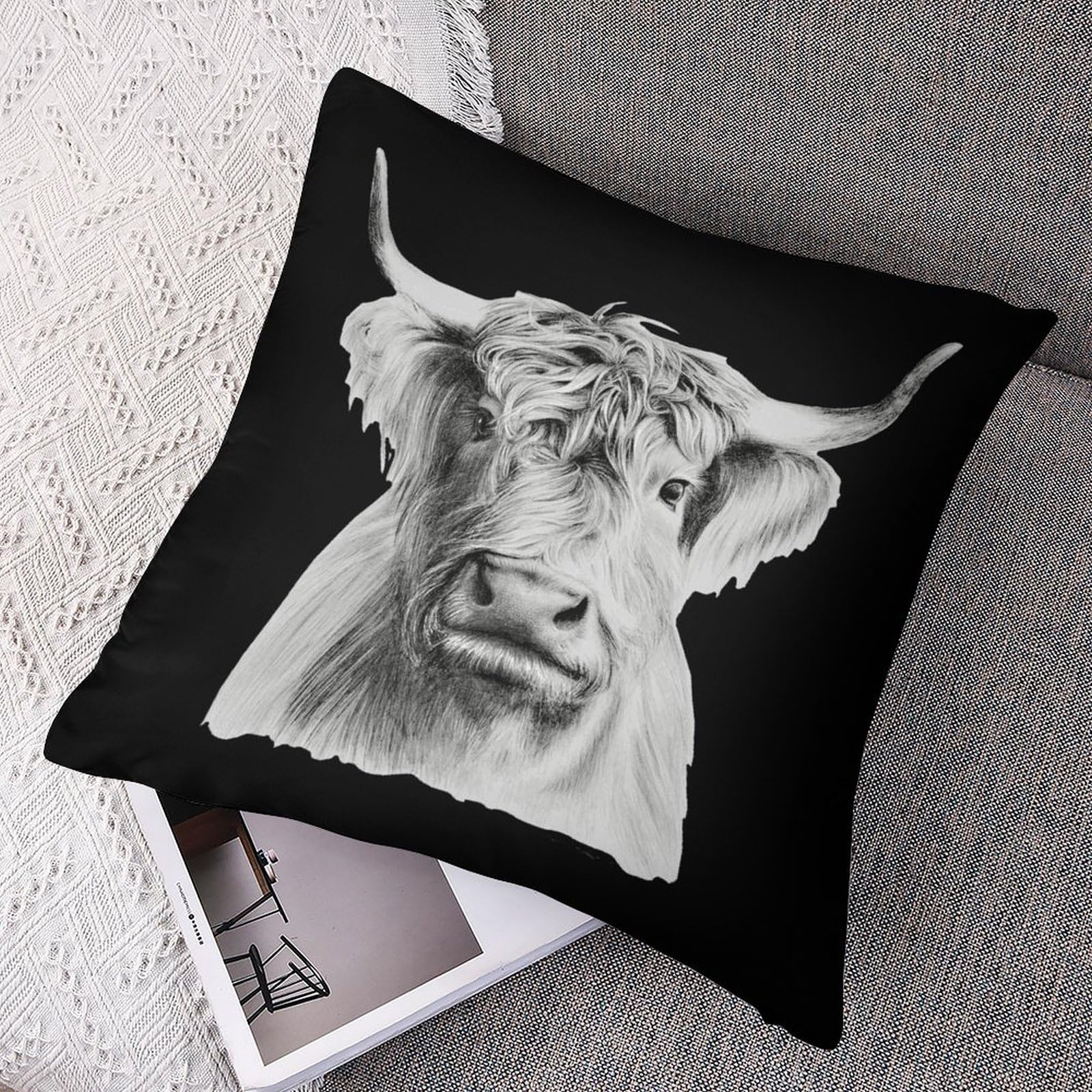 Highland Cow Pillow Cover - Soft Polyester Decorative Pillow Case 17x17 Inch, Funny Cushion Cover for Sofa, Bed, Living Room & Home Decor