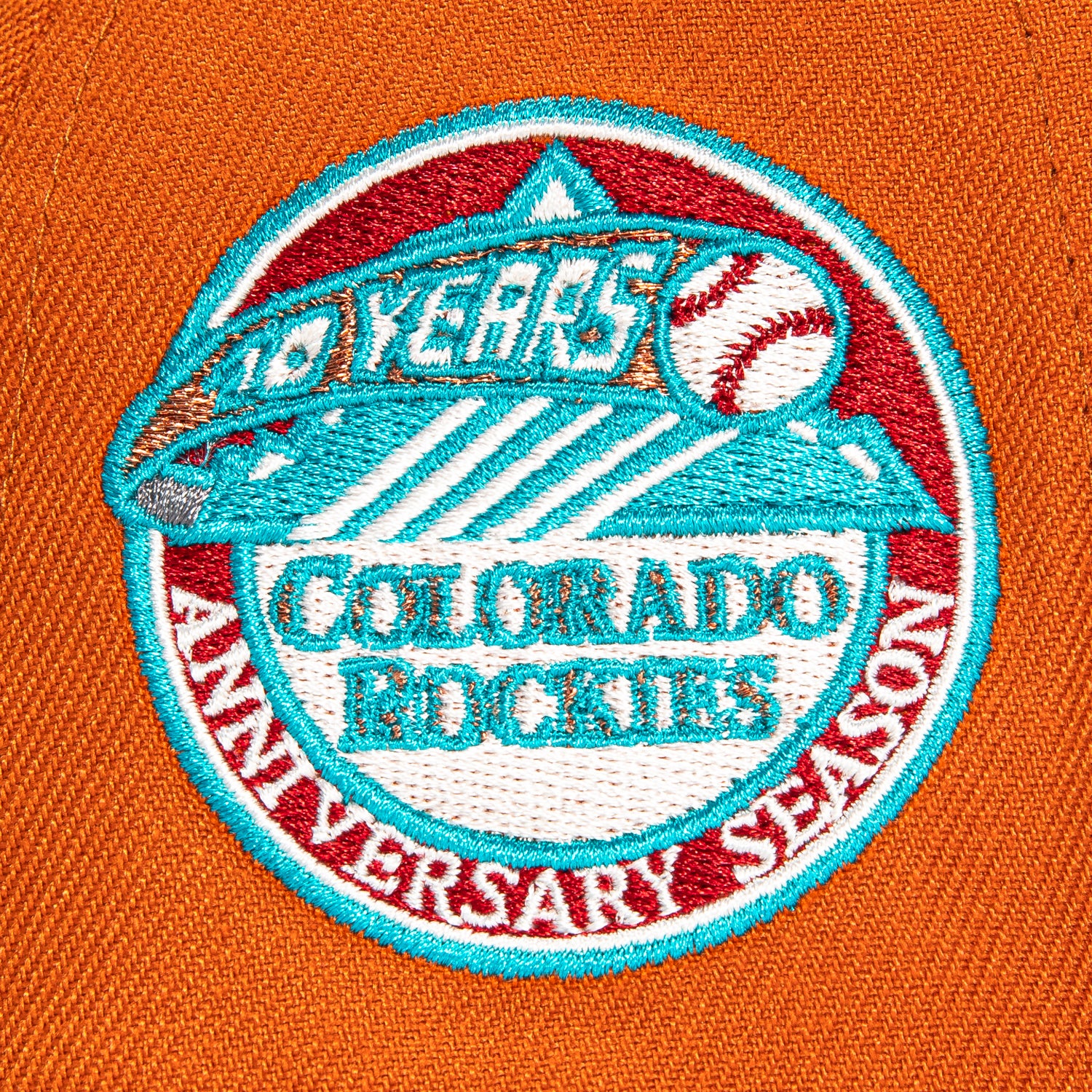 New Era 59Fifty Colorado Rockies 10th Anniversary Patch Alternate Baseball Cap - Burnt Orange, Sedona Red & Teal - Official MLB Licensed Hat for Baseball Fans & Sports Enthusiasts - Perfect for Games, Collecting & Casual Wear