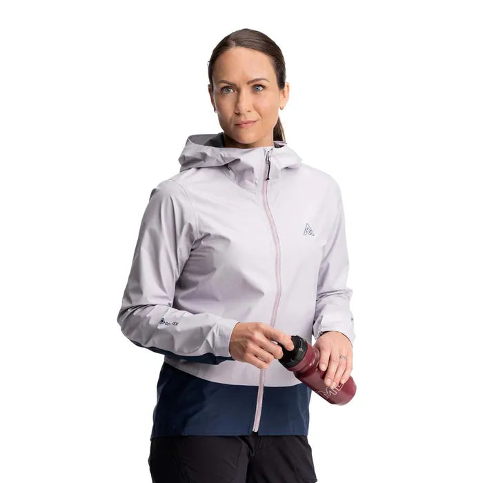 Women's Copilot Jacket - Lightweight Waterproof Windbreaker for Outdoor Hiking & Travel - Perfect for Adventure & Daily Wear