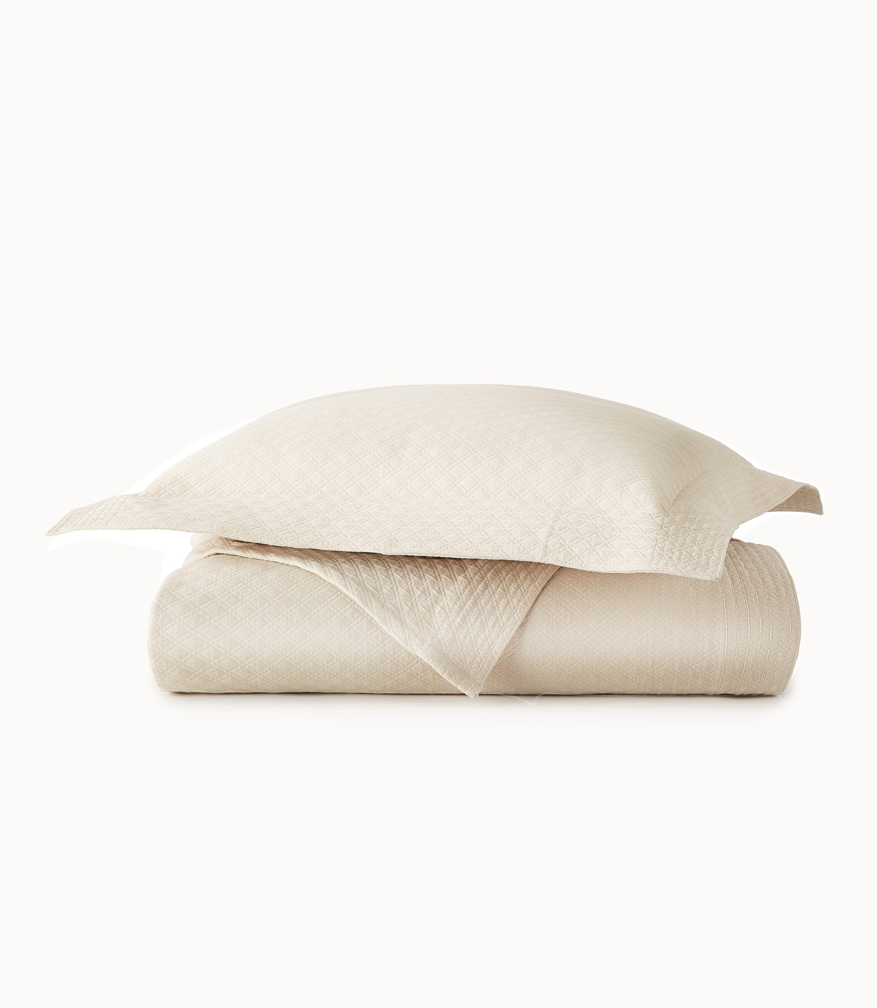 Luxury Alyssa Matelassé Coverlet - Soft Quilted Bedspread for Queen & King Size Beds - Perfect for Master Bedroom, Guest Room & Hotel Decor