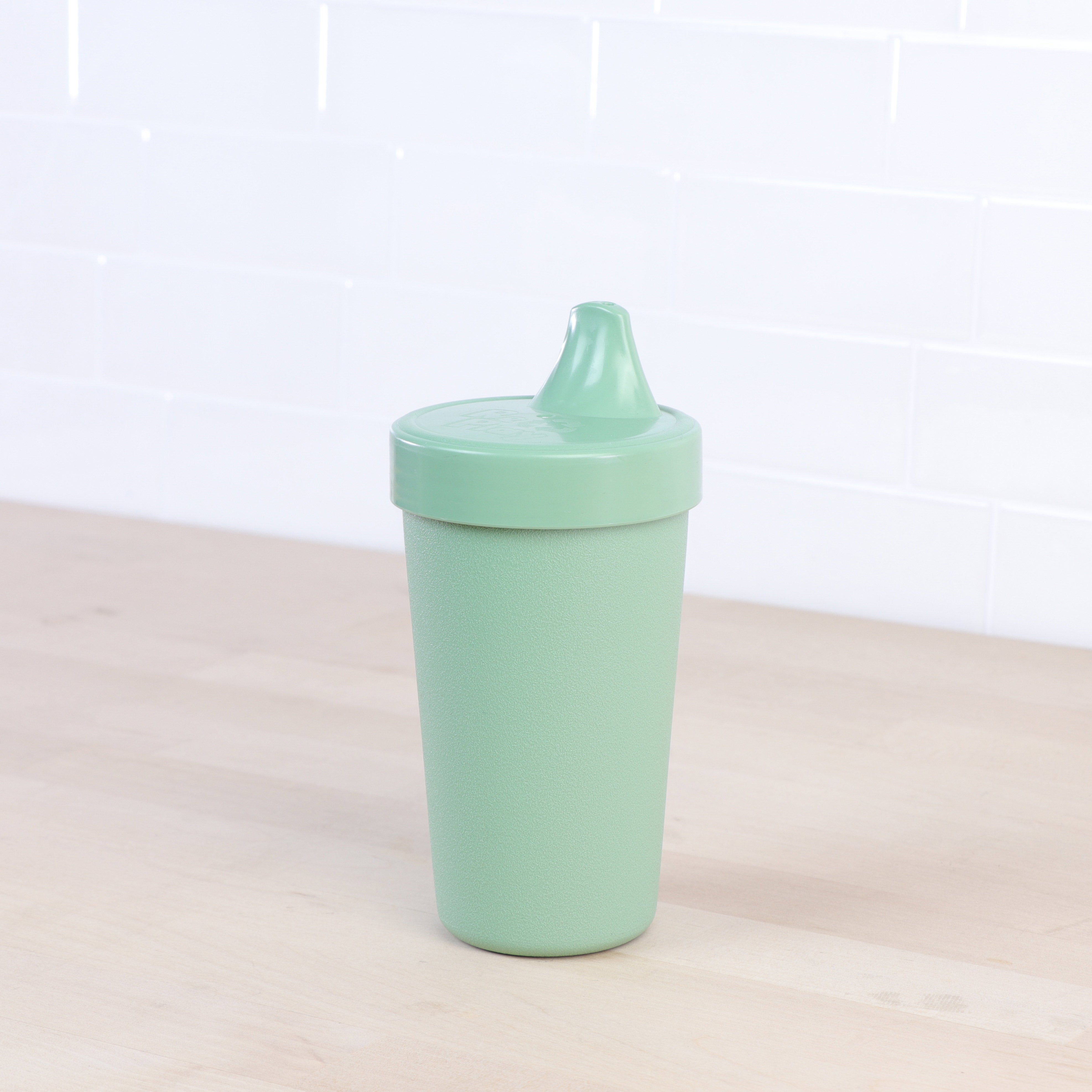 Reusable No Spill Sippy Cup for Toddlers - BPA Free Spill Proof Training Cup with Handles - Perfect for Travel, Daycare & Learning to Drink Independently