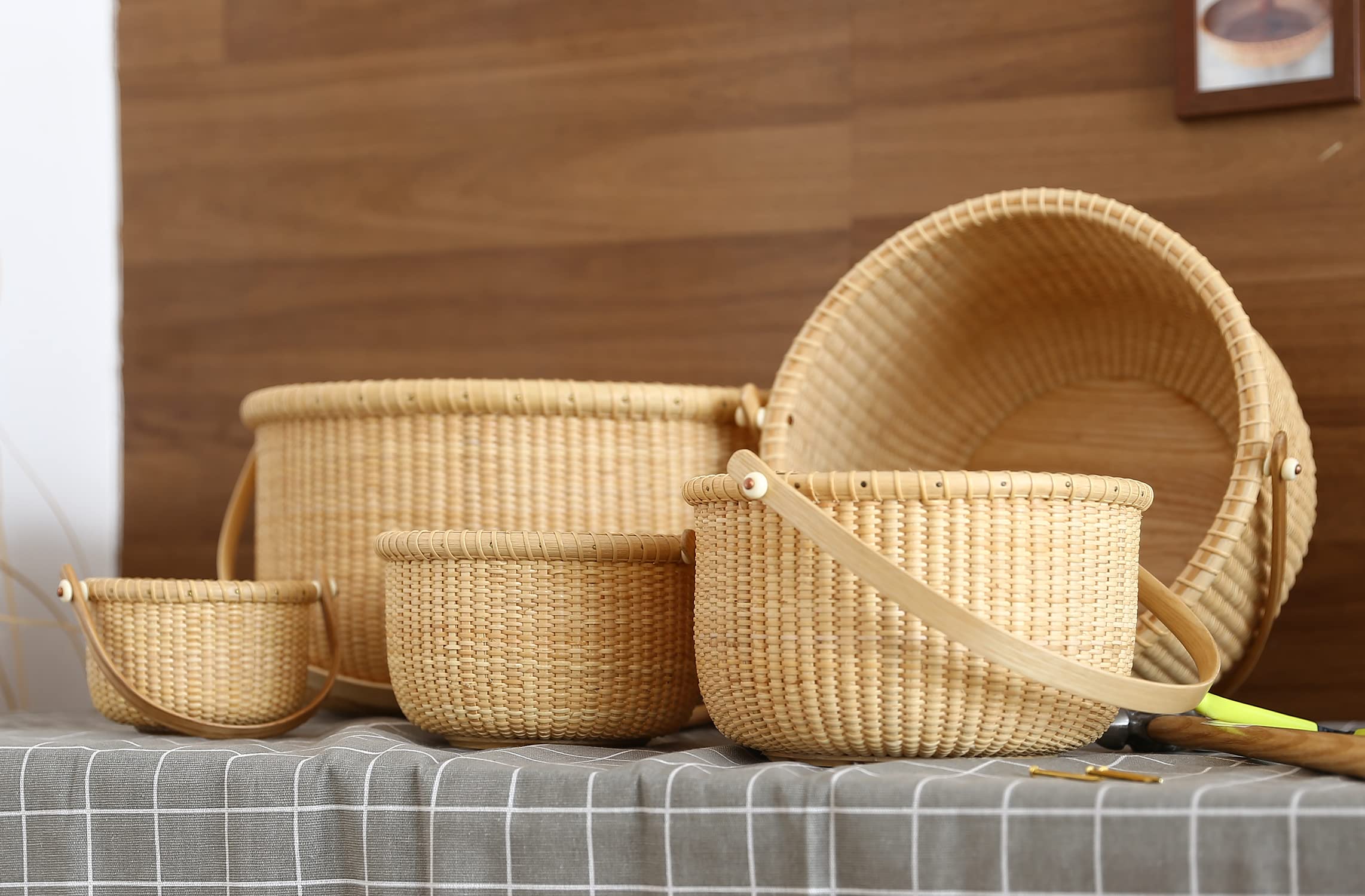 Classic Nantucket Round Woven Rattan Basket with Wood Knob Handles - Storage Organizer for Fruits, Toys & Home Decor | Handwoven Tote Cube Container for Kitchen, Bathroom & Nursery Organization