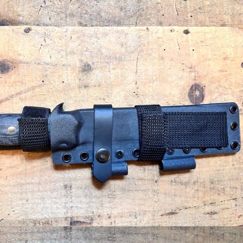 Survival Knife - High-Quality Tactical Knife for Outdoor Adventures, Camping, Hiking & Emergency Preparedness | Durable & Sharp Blade for Wilderness Survival