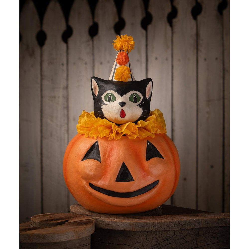 Bethany Lowe Designs Cecil's Hang Out 14 Paper Mache Halloween Display - Spooky Home Decor for Fall & Party Decoration
