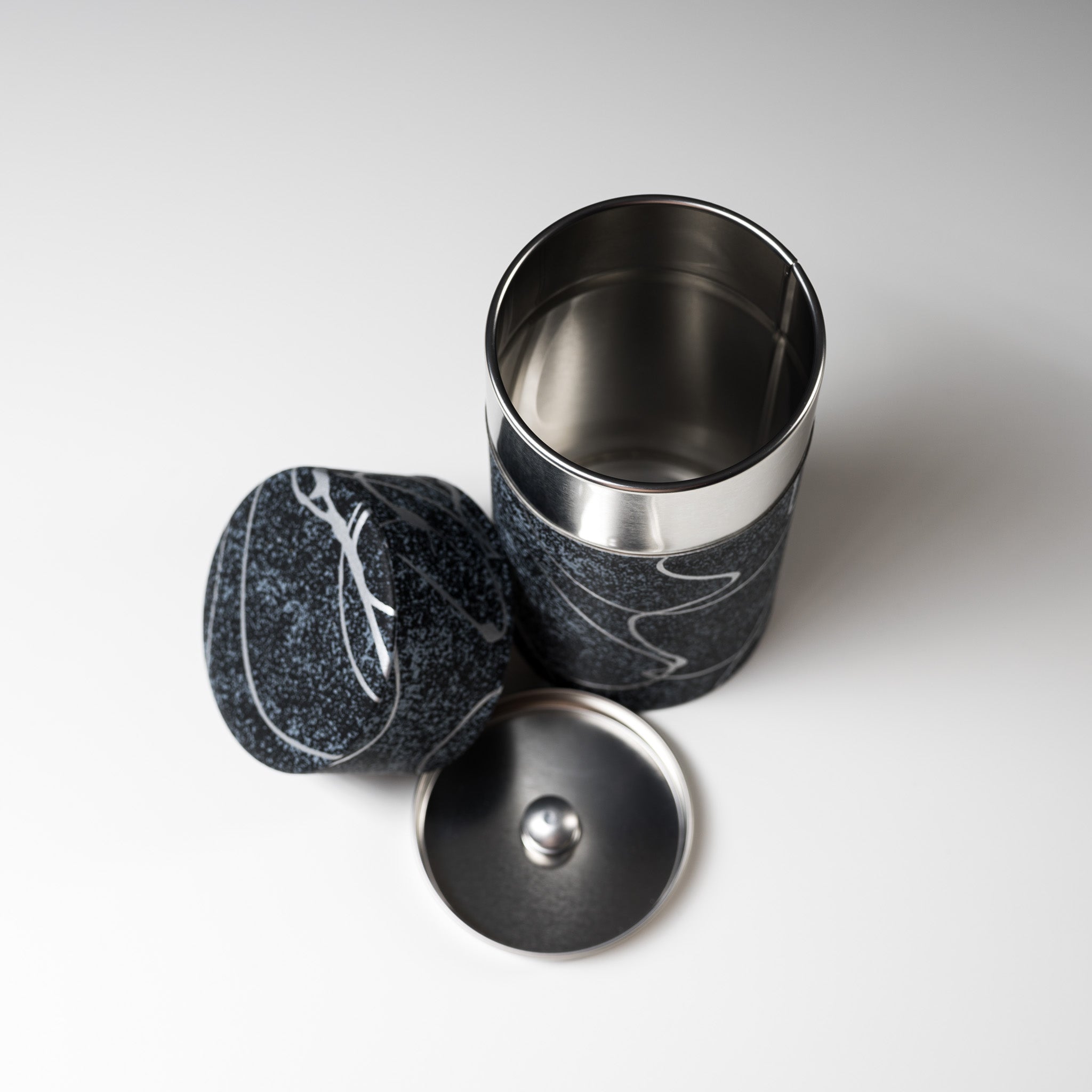 Premium Matcha Green Tea Storage Container with Grey Brush - Large Airtight Tea Canister for Freshness | Perfect for Japanese Tea Ceremonies, Home Kitchens & Gifting