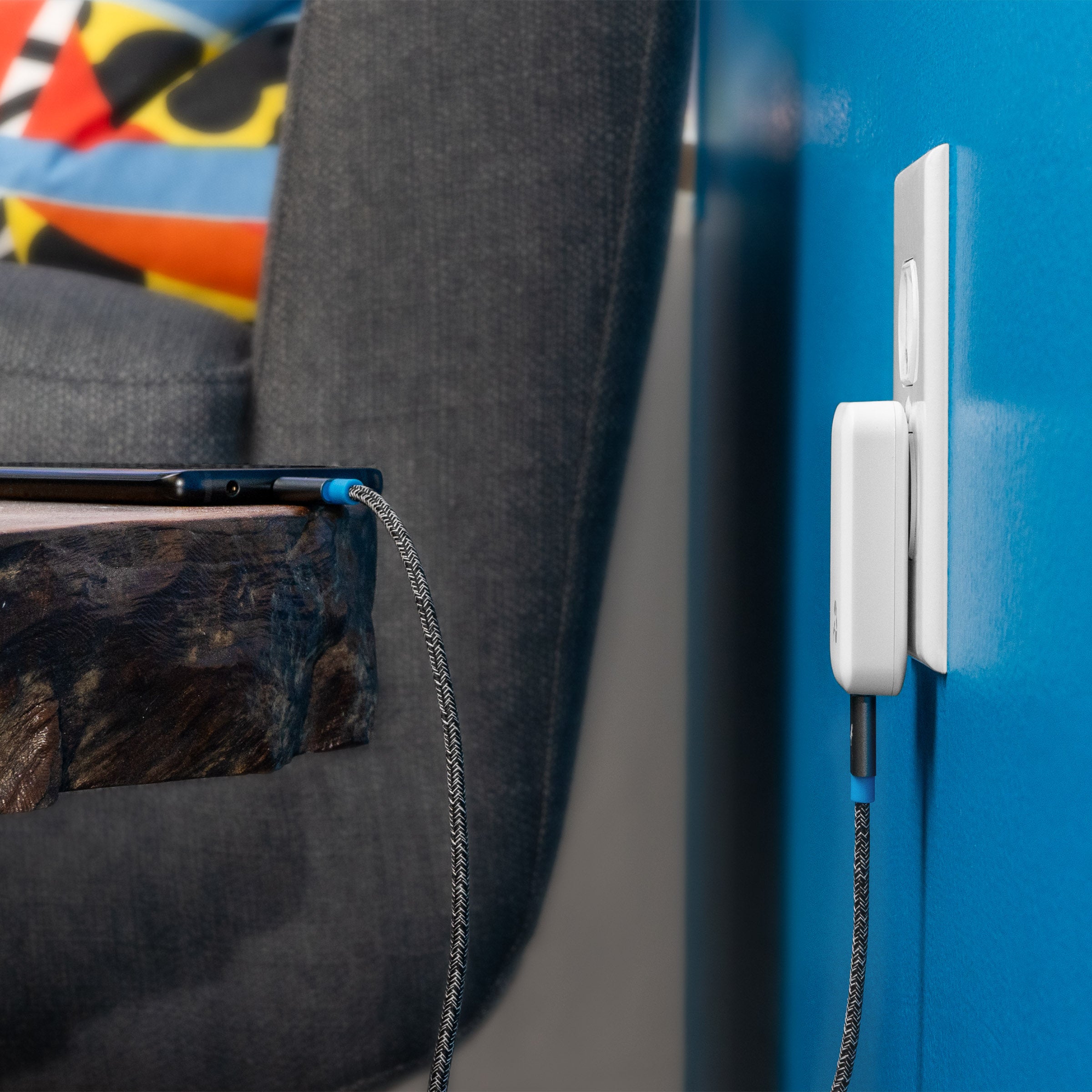 WALLY Ultra 30W Fast Wall Charger - USB C PD Charger for iPhone 15/14/13, Samsung Galaxy, iPad - Compact Travel Charging Brick for Home, Office & Car