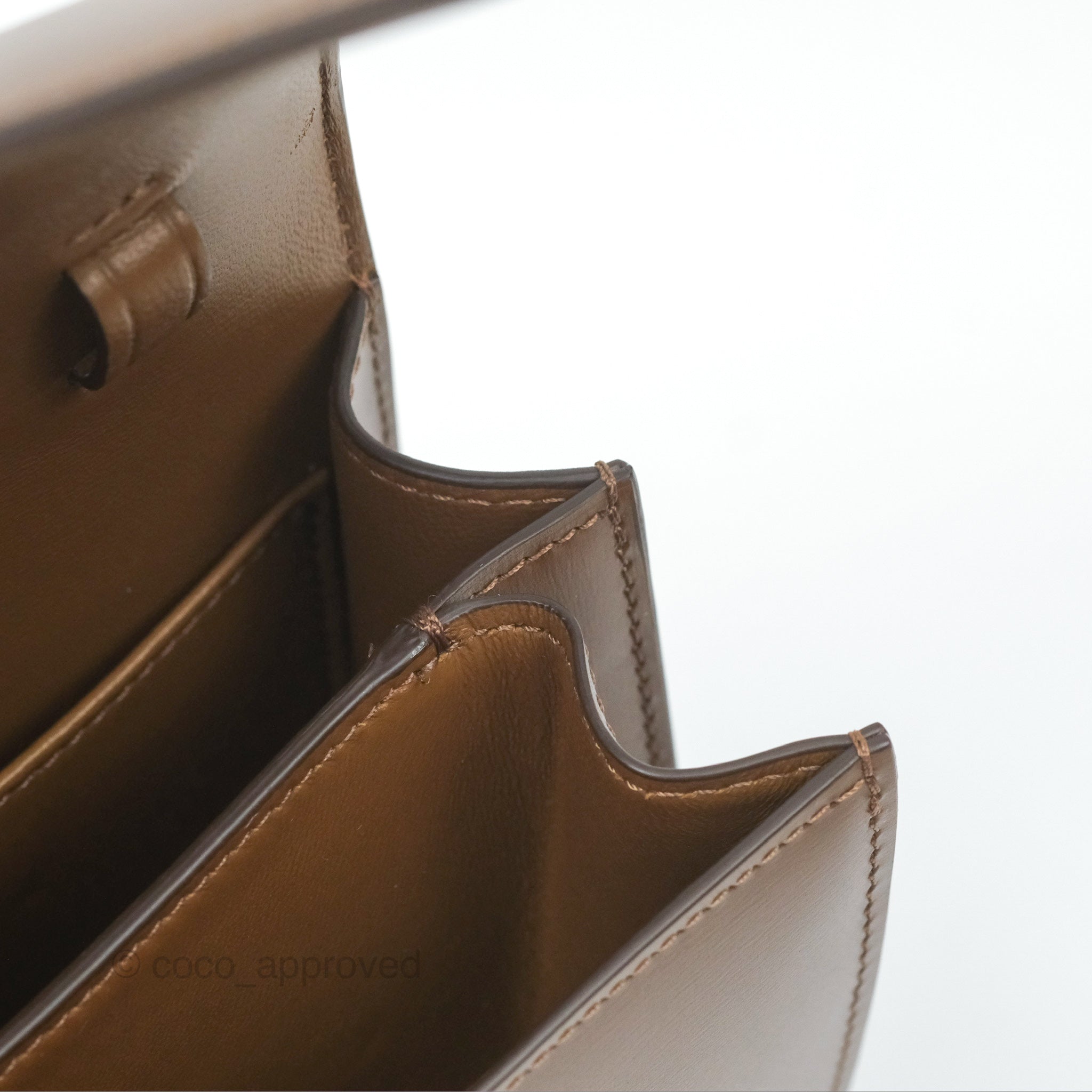 Celine Teen Classic Box Flap Bag in Caramel Calfskin Leather - Perfect for Work, Travel & Everyday Luxury