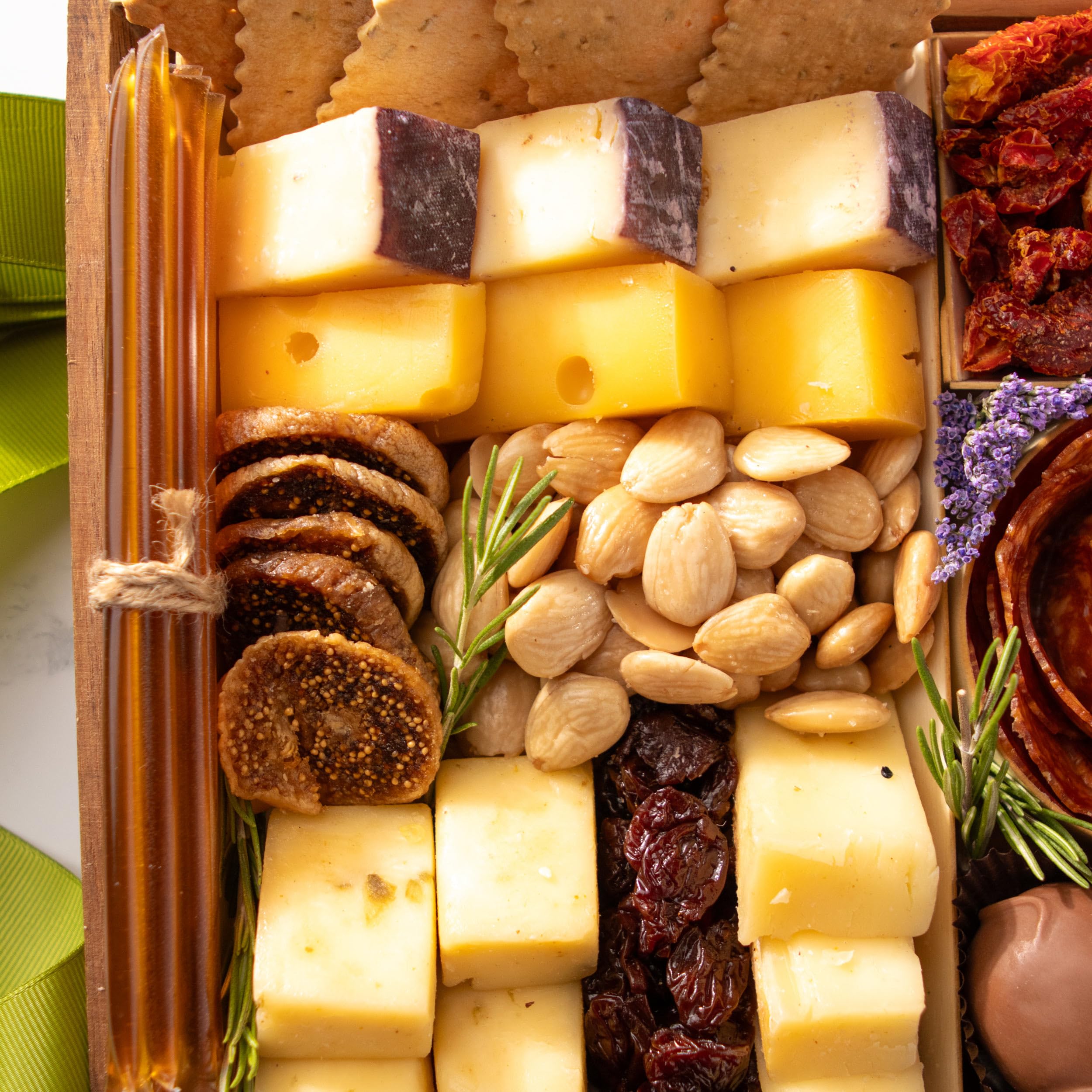 Premium Nibble Charcuterie Board - Ready-to-Eat Gourmet Meat & Cheese Platter for 4-5 People | Perfect for Birthdays, Christmas, Holidays & Corporate Gifts | Elegant Entertaining & Party Appetizer