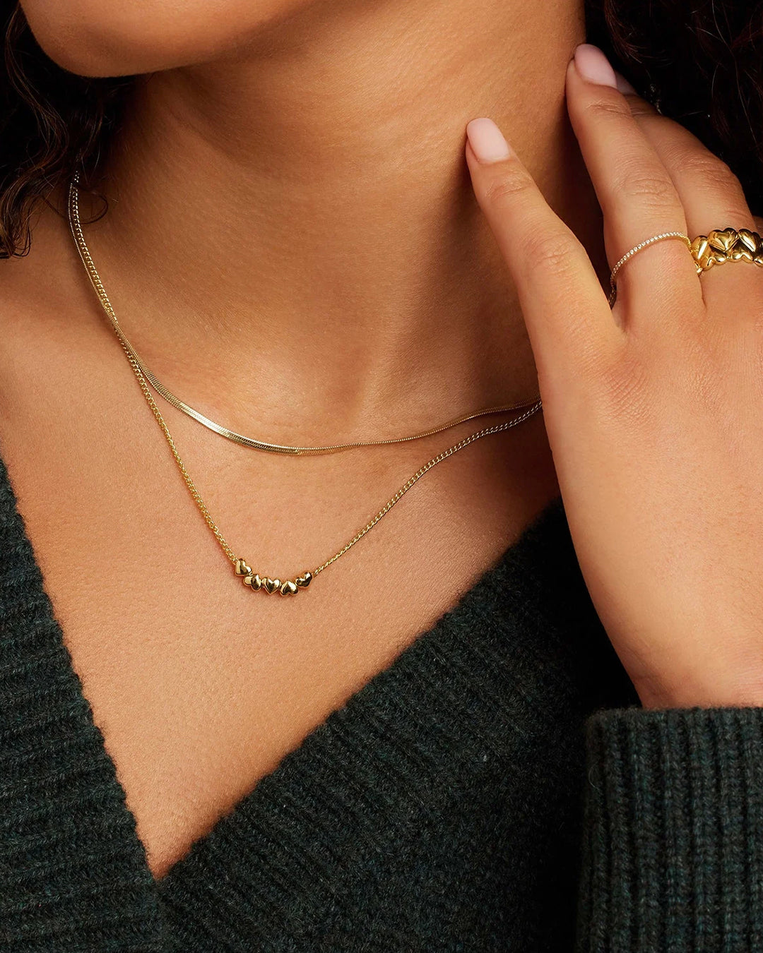 Lou Heart Necklace for Women - Elegant Gold/Silver Pendant Jewelry Gift for Her - Perfect for Valentine's Day, Anniversary & Romantic Occasions