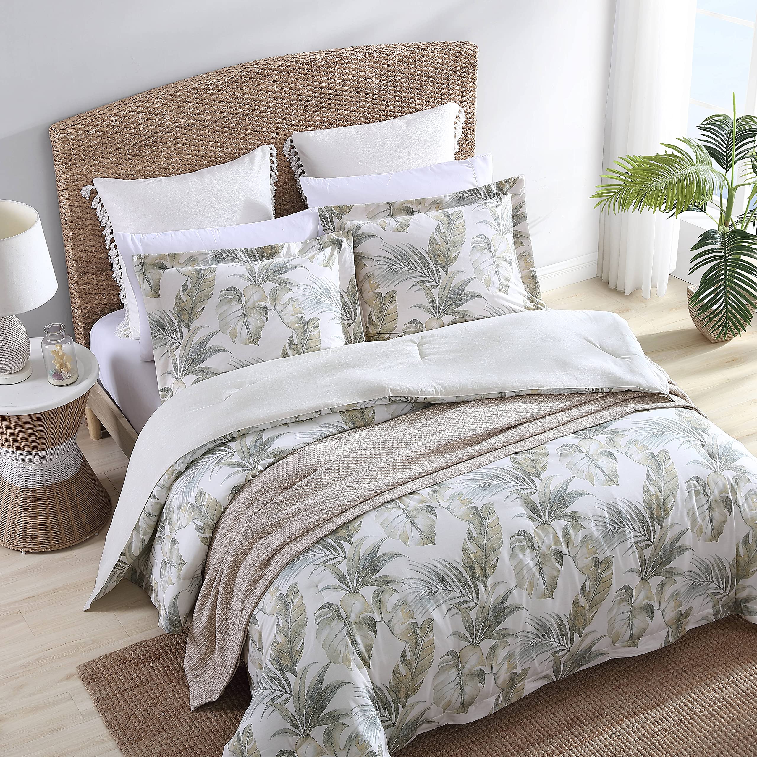 Tommy Bahama King Size Reversible Cotton Comforter Set with Matching Shams - All Seasons Medium Weight Bedding in Waimea Bay Green - Perfect for Master Bedroom, Guest Room & Vacation Homes