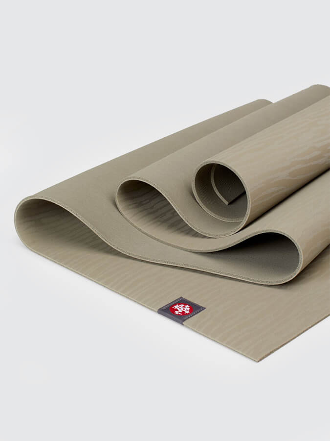 Manduka eKO Lite 71 Yoga Mat 4mm - Eco-Friendly Non-Slip Yoga Mat for Home & Studio Practice - Perfect for Hot Yoga, Pilates & Meditation