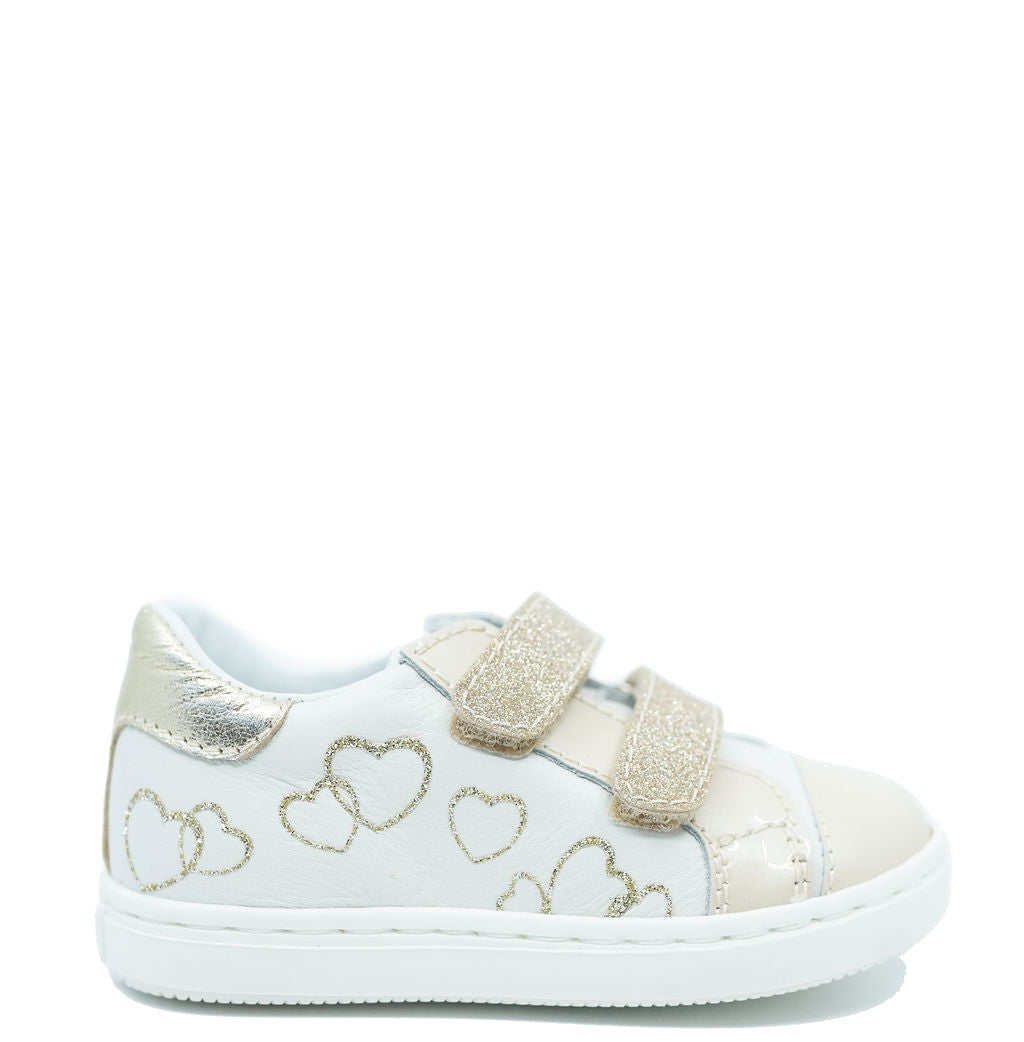 Beberlis White and Gold Heart Baby Sneakers - Cute & Comfortable First Walking Shoes for Infants & Toddlers - Perfect for Special Occasions, Parties, and Everyday Wear