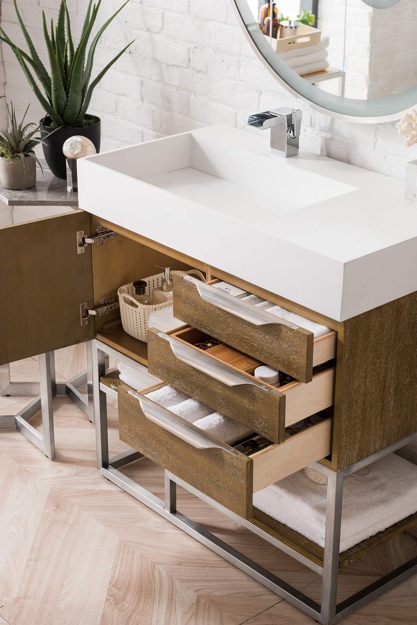 Columbia 36 Inch Single Bathroom Vanity with Glossy White Composite Top in Latte Oak Finish - Perfect for Modern Bathrooms, Powder Rooms & Small Space Remodels
