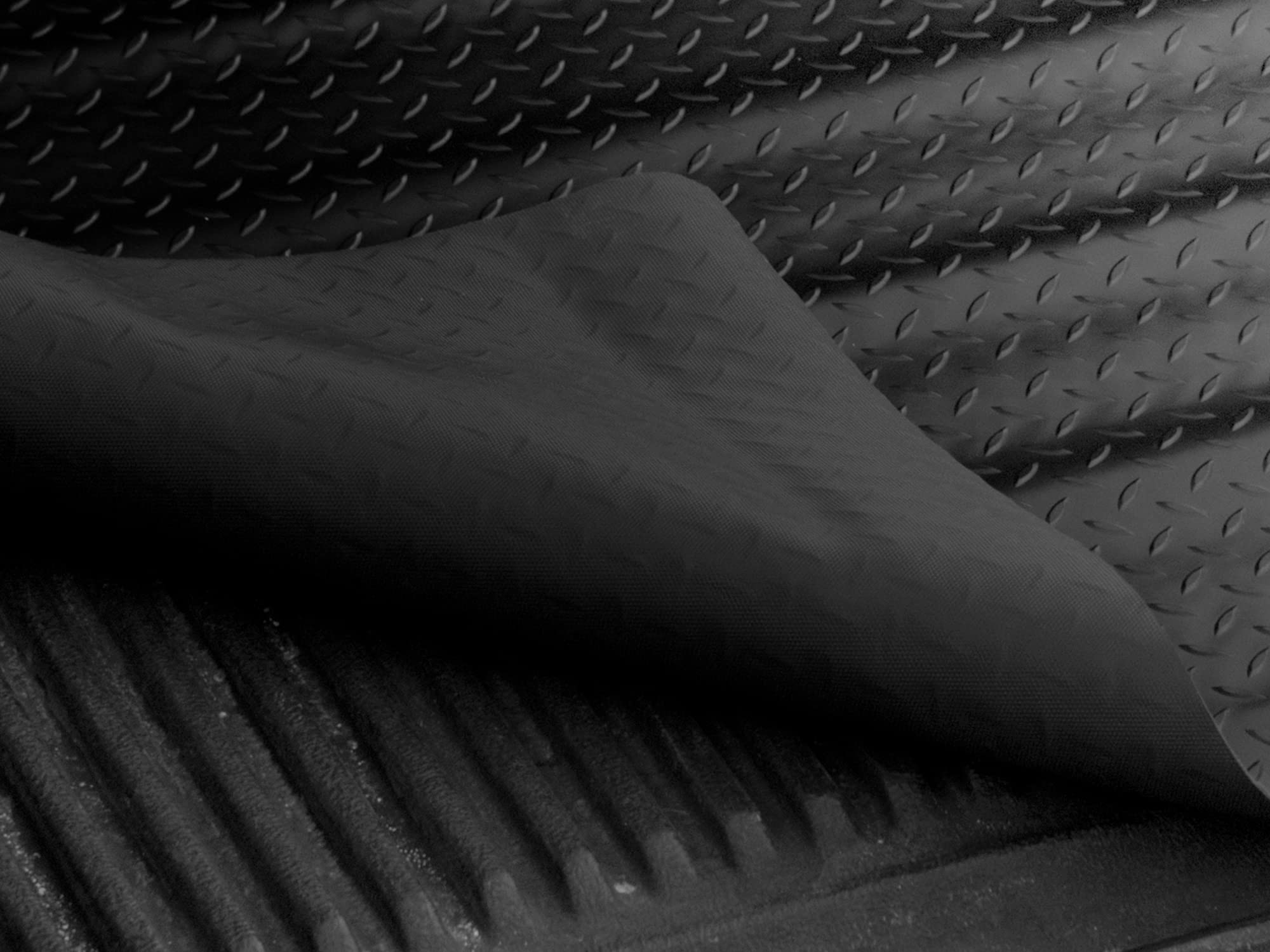 ARMORDILLO USA 8706015 Diamond Plate Rubber Truck Bed Mat - Black for 2015-2022 Ford F150 5.5' Short Bed (66