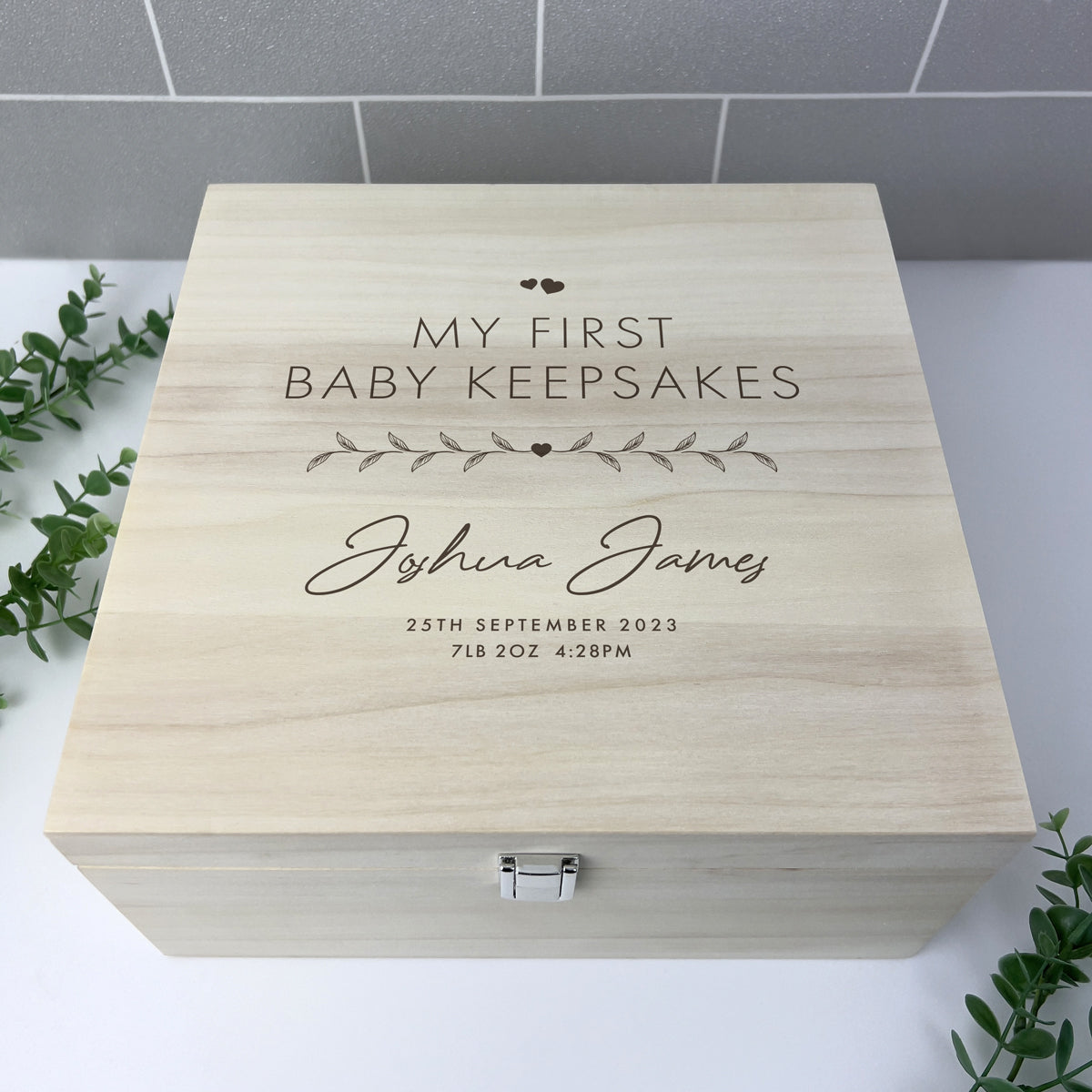 Personalized Luxury Square Wooden Keepsake Memory Box - Engraved Custom Message Gift for Wedding, Anniversary & Special Occasions - Perfect for Jewelry, Photos & Sentimental Treasures