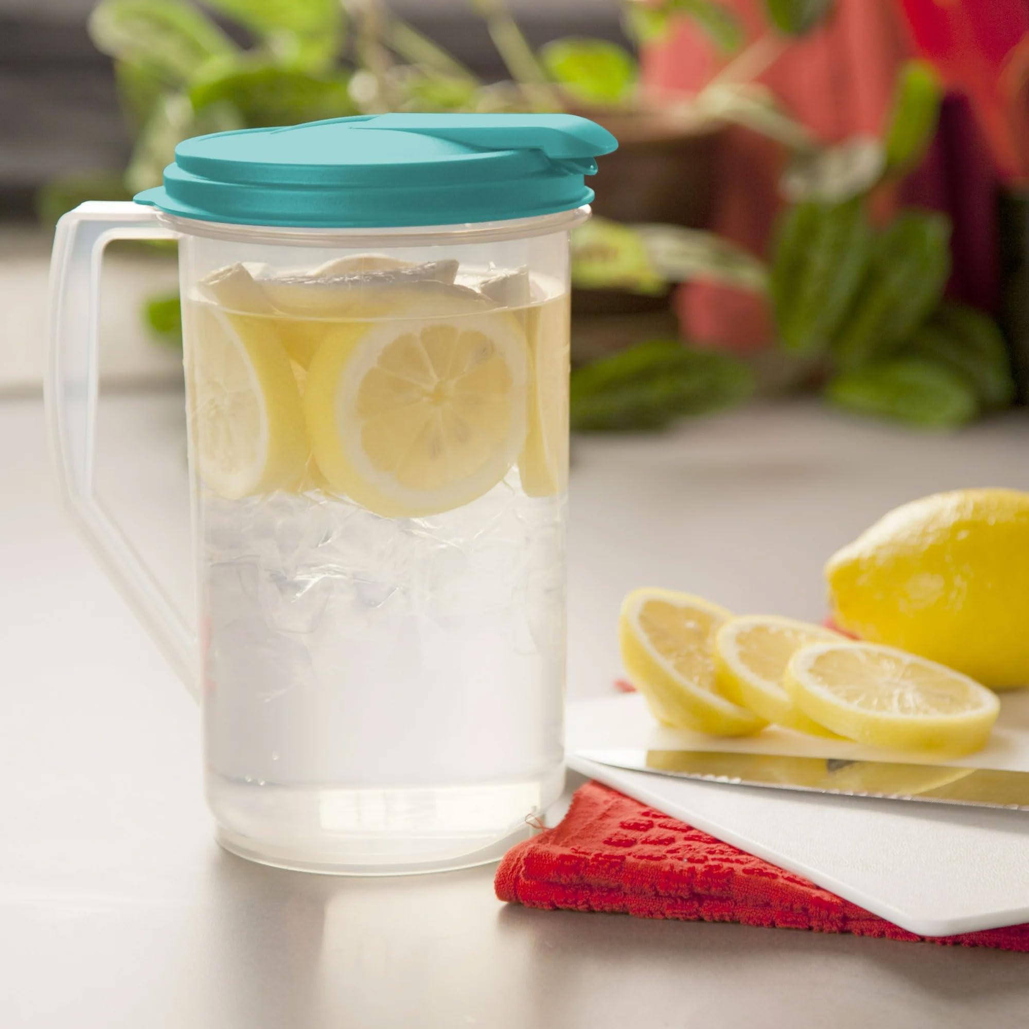 Sterilite 1-Gallon Clear Plastic Pitcher with Spout & Lid - 6 Pack for Kitchen & Beverage Serving