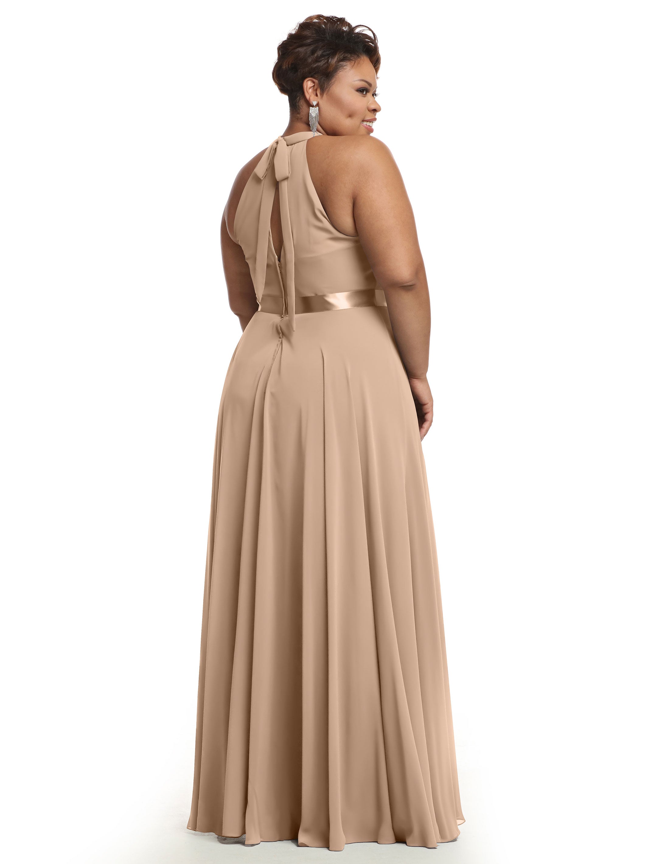 Elegant A-Line Chiffon Bridesmaid Dress with Halter Neckline - Perfect for Weddings, Formal Events & Special Occasions