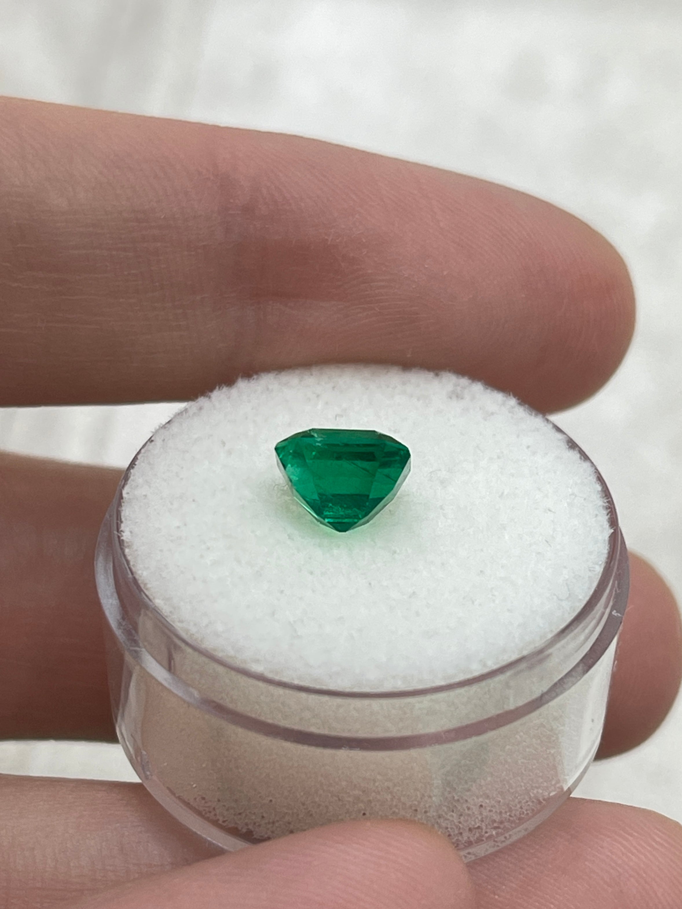 Faith Lab Diamond Art Deco Custom Ring - 1.75 Carat 7.5x6.75mm AAA+ Vivid Muzo Green Colombian Emerald, Emerald Cut Loose Gemstone for Investment & Jewelry Making | Perfect for Engagement Rings, Anniversary Gifts & Luxury Collections