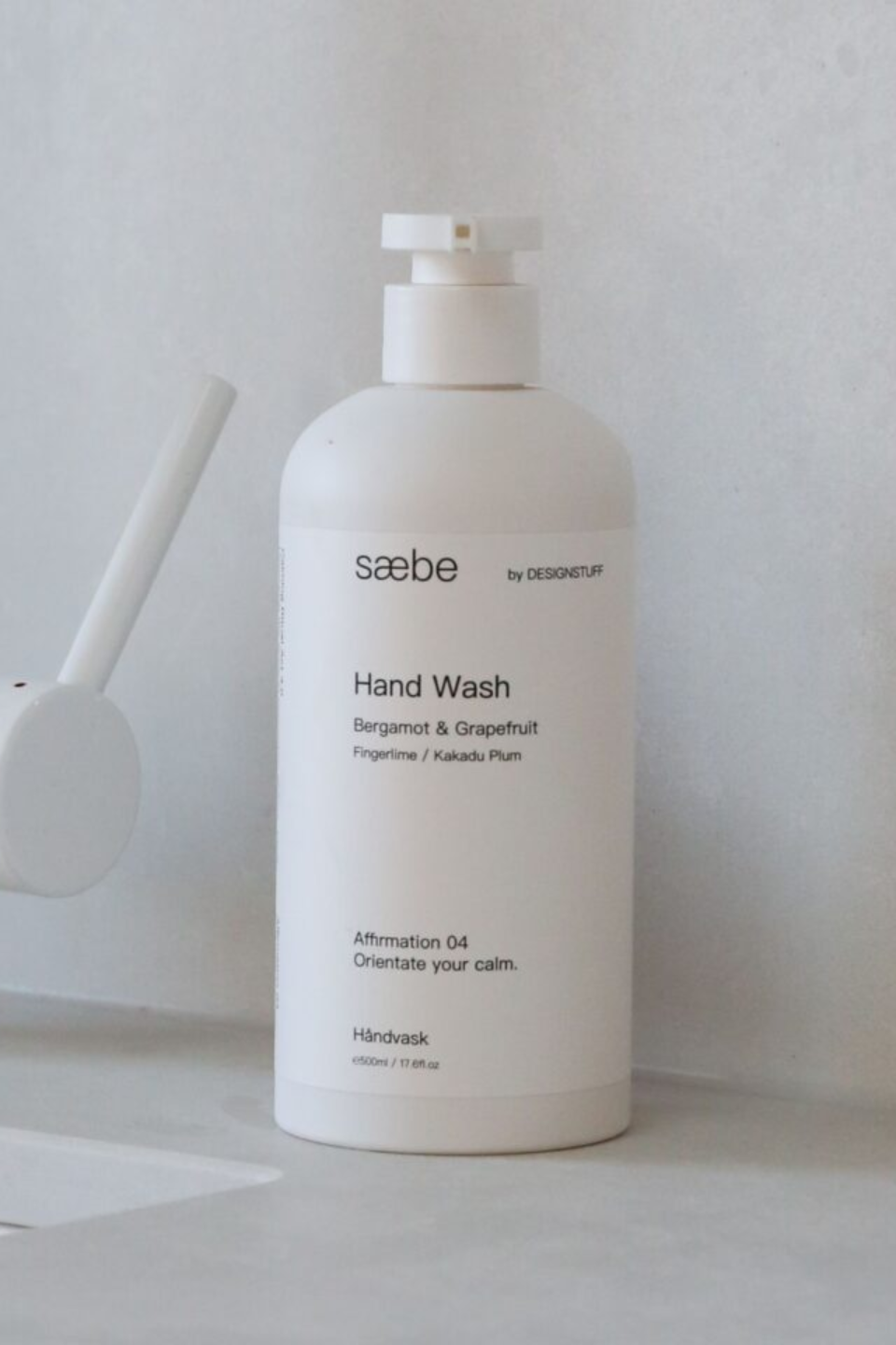 Bergamot & Grapefruit Scented Antibacterial Hand Soap - 16.9oz/500ml Refillable Bottle for Kitchen, Bathroom & Office Use