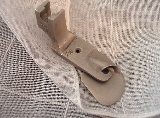 Vintage Original Singer Flange Hemmer - Perfect for Sewing, Quilting & DIY Fabric Projects