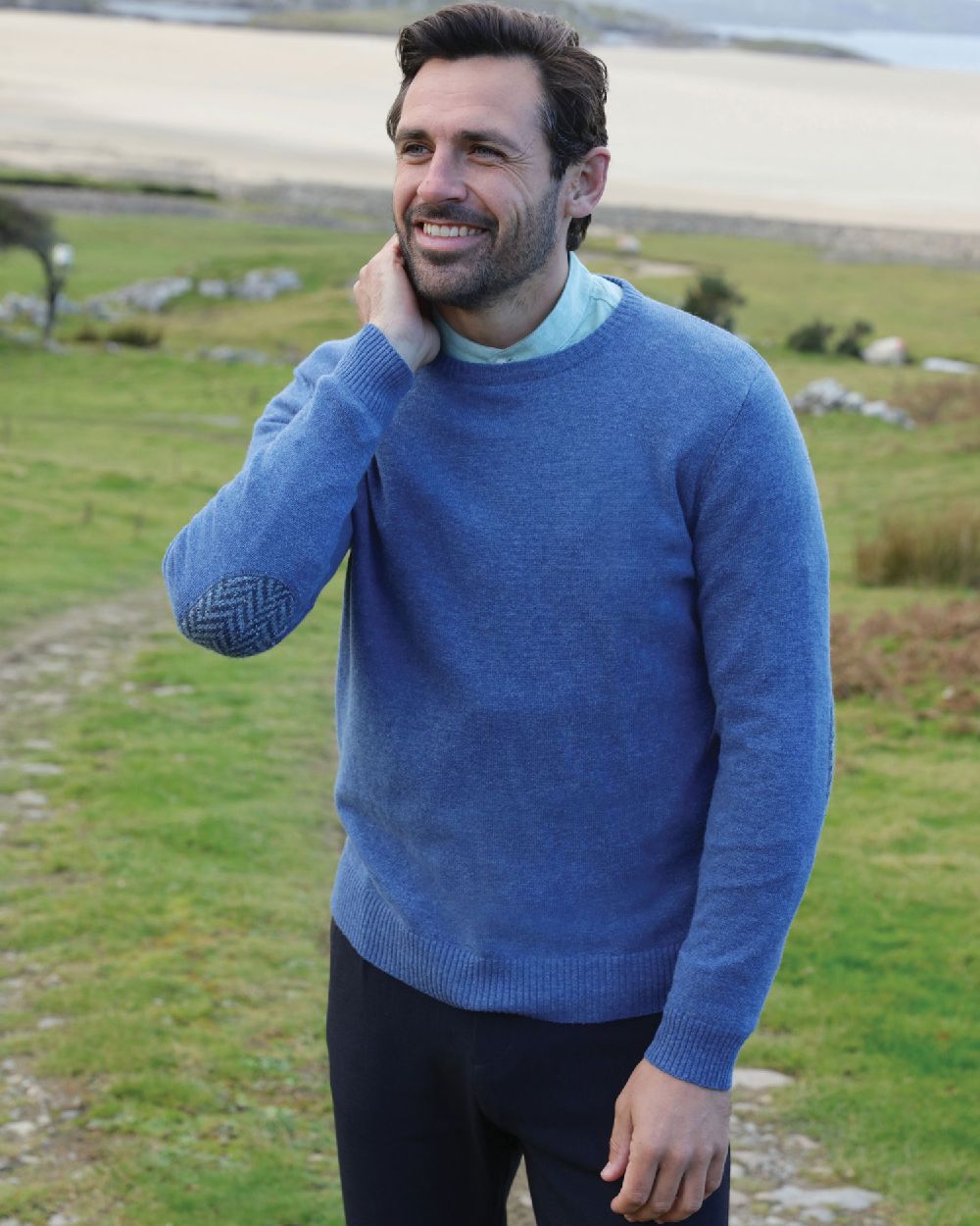 Premium Aran Merino Wool Crew Neck Sweater for Men & Women - Soft Warm Winter Knitwear for Casual Outfits & Outdoor Activities